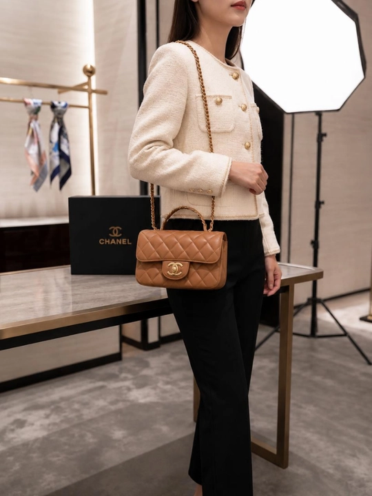 Сумка-кроссбоди для женщин в стиле CHANEL, подходящая для ежедневного использования