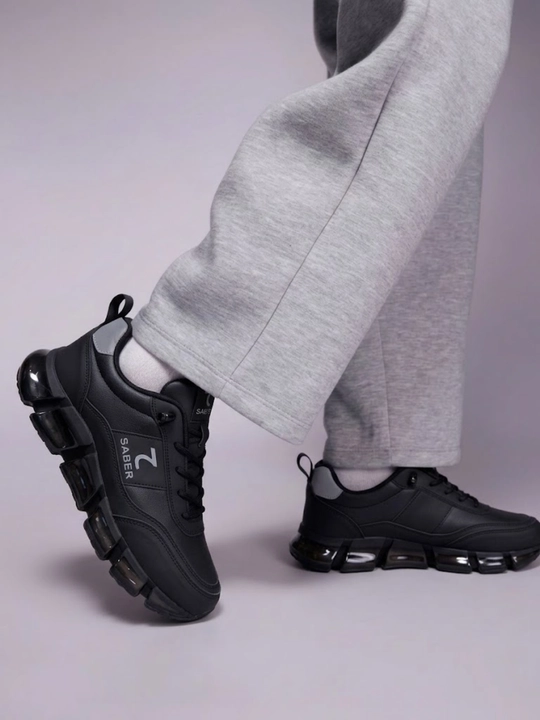 Tods & Saber erkaklar sport krossovkasi. Kundalik kiyish uchun ham qulay