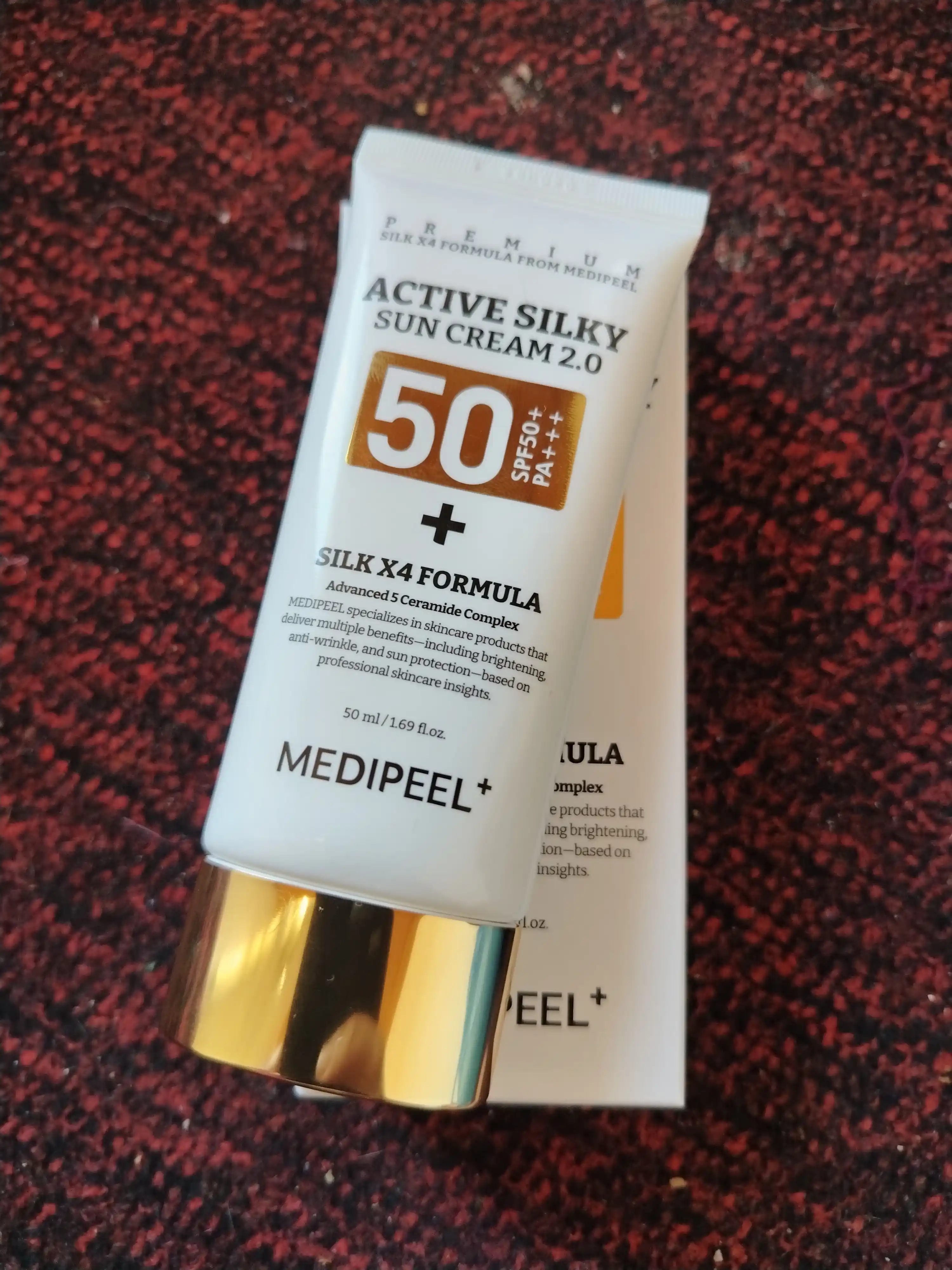 Quyoshdan himoya qiluvchi yuz kremi MEDI-PEEL Active Silky Sun Cream SPF 50+, 50 ml