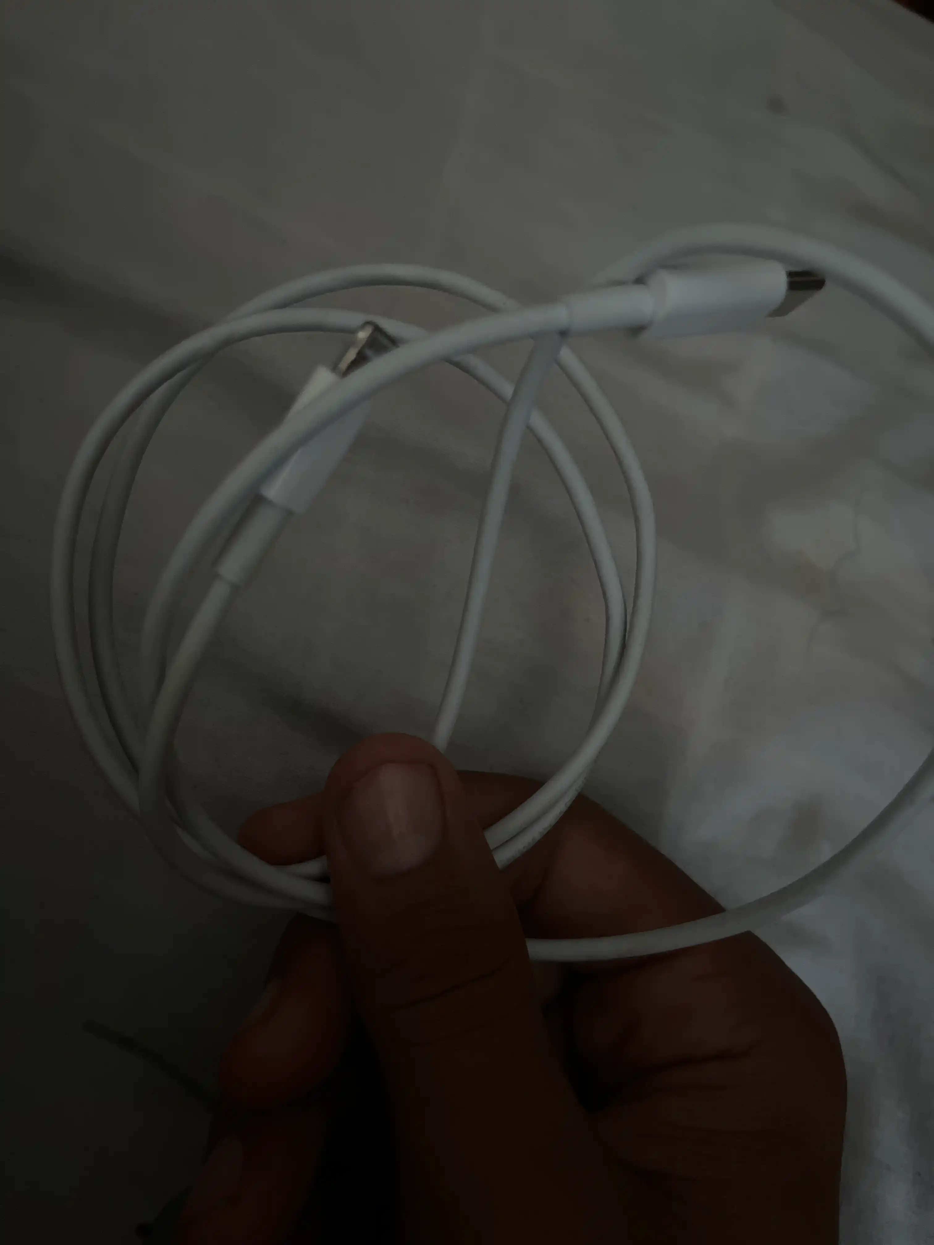 Zaryadnoe qurilma iPhone uchun, zaryadka 20 Vt, s kabelem Type-C — Lightning