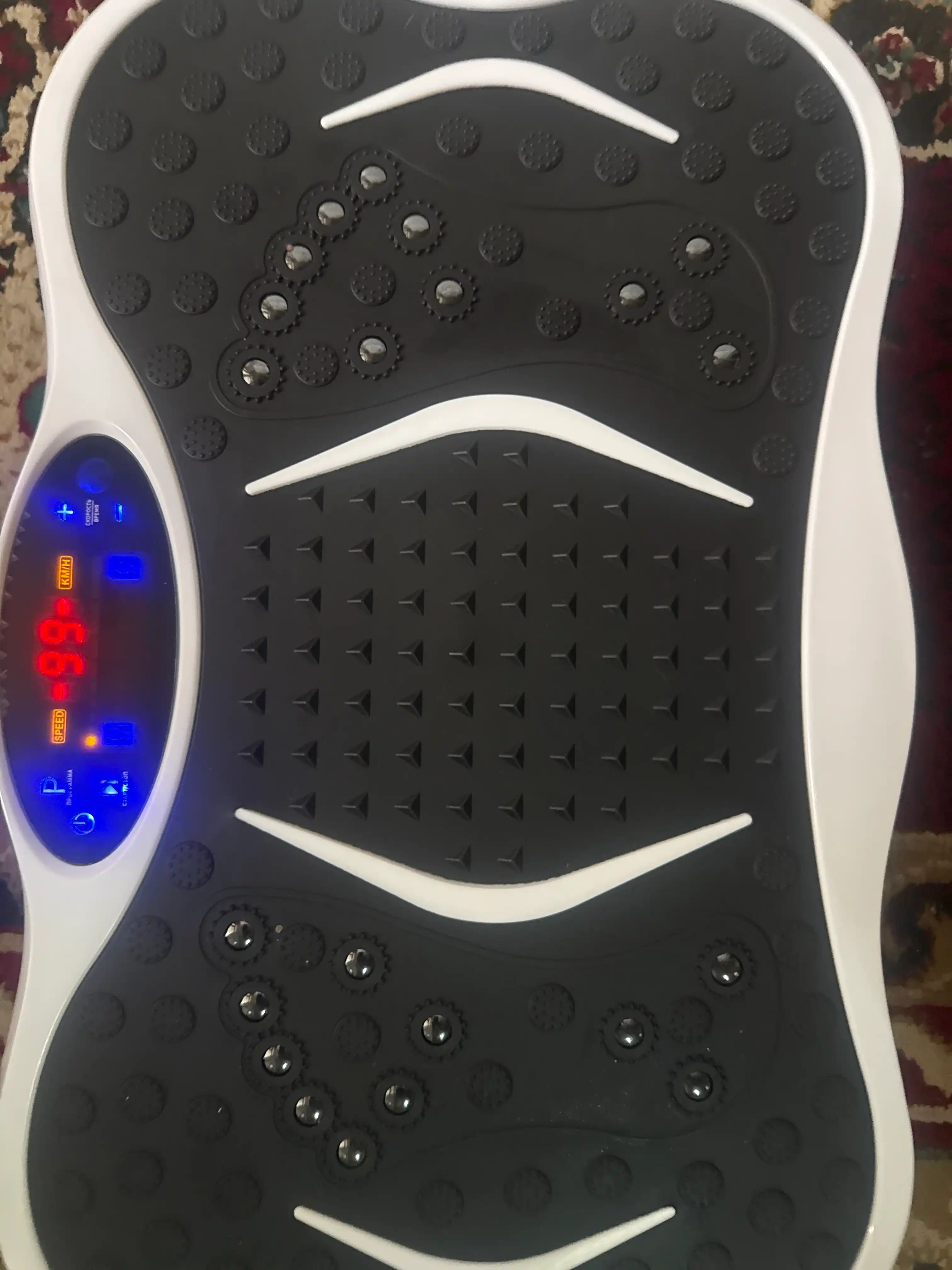 Vibratsion fitnes platforma — massaj funksiyasi, pult KECHITE+ Bluetooth