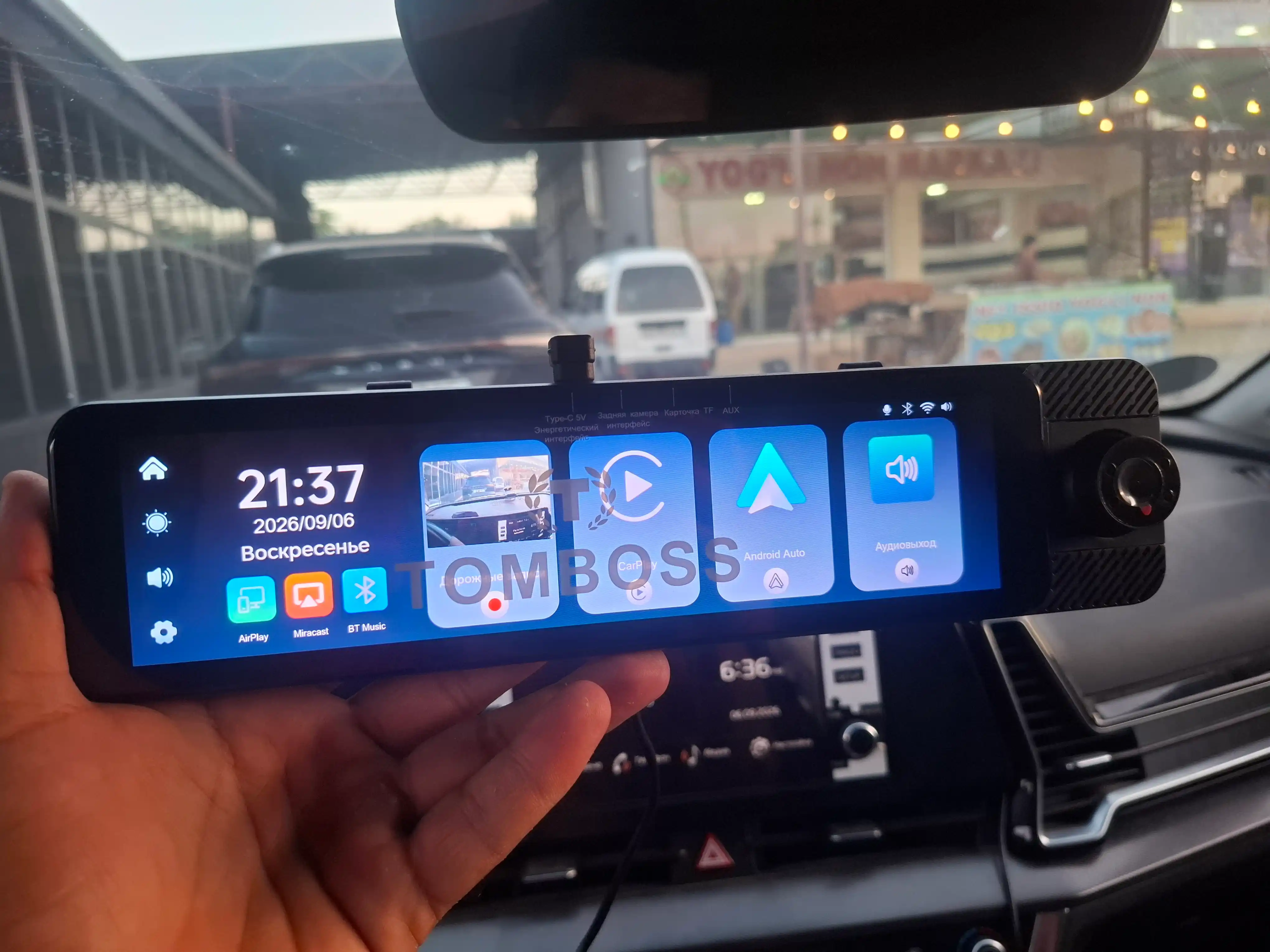 Видеорегистратор 3 камеры TOMBOSS T11, Wi-Fi наблюдение, Антирадар, Carplay