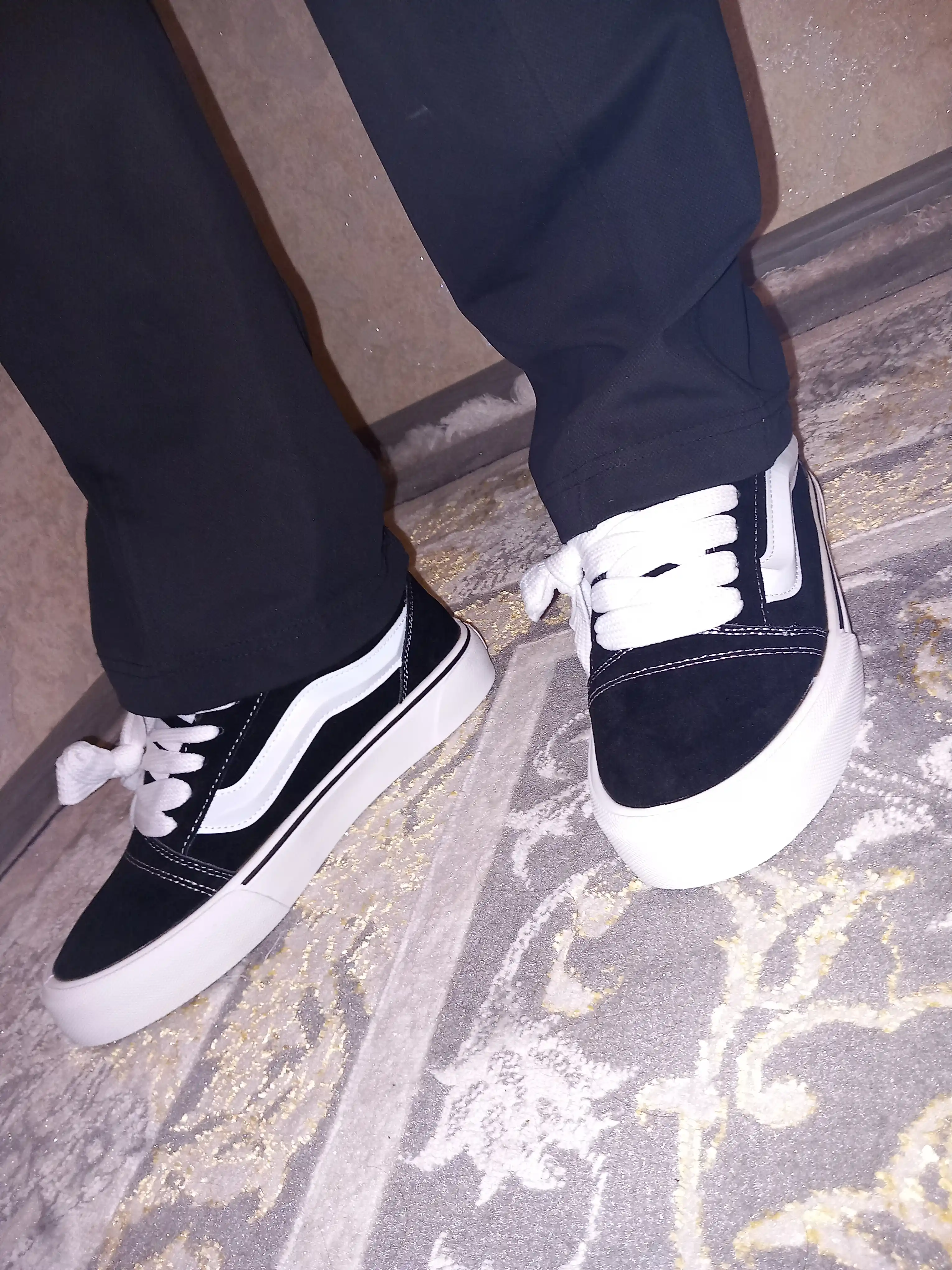 Мужские кроссовки VANS, покупайте на 1 размер больше