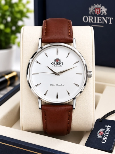Orient мужские наручные часы, классический дизайн, кварцевый механизм, кожаный ремешок - 