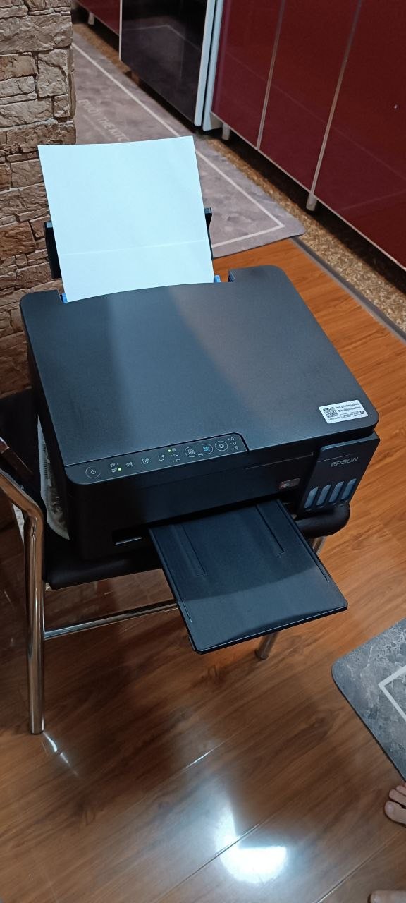 Epson L3350 Wi-Fi MFP printeri — skaner, nusxa ko‘chirgich, rangli chop etish