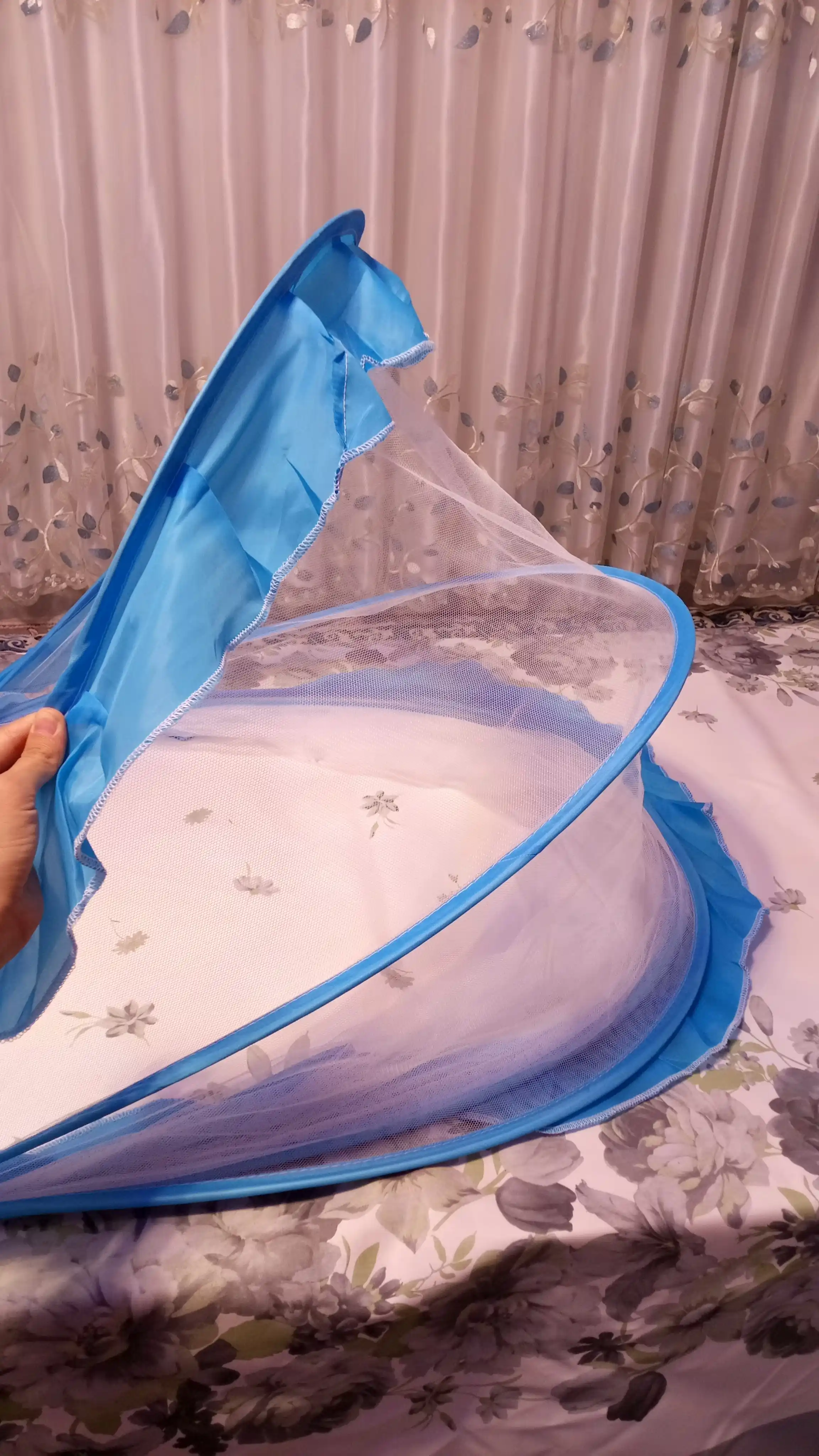 Bolalar uchun yig‘ilmaydigan moskit to‘r (125x65 sm, ultrayupqa 2 sm, yubka 10 sm)