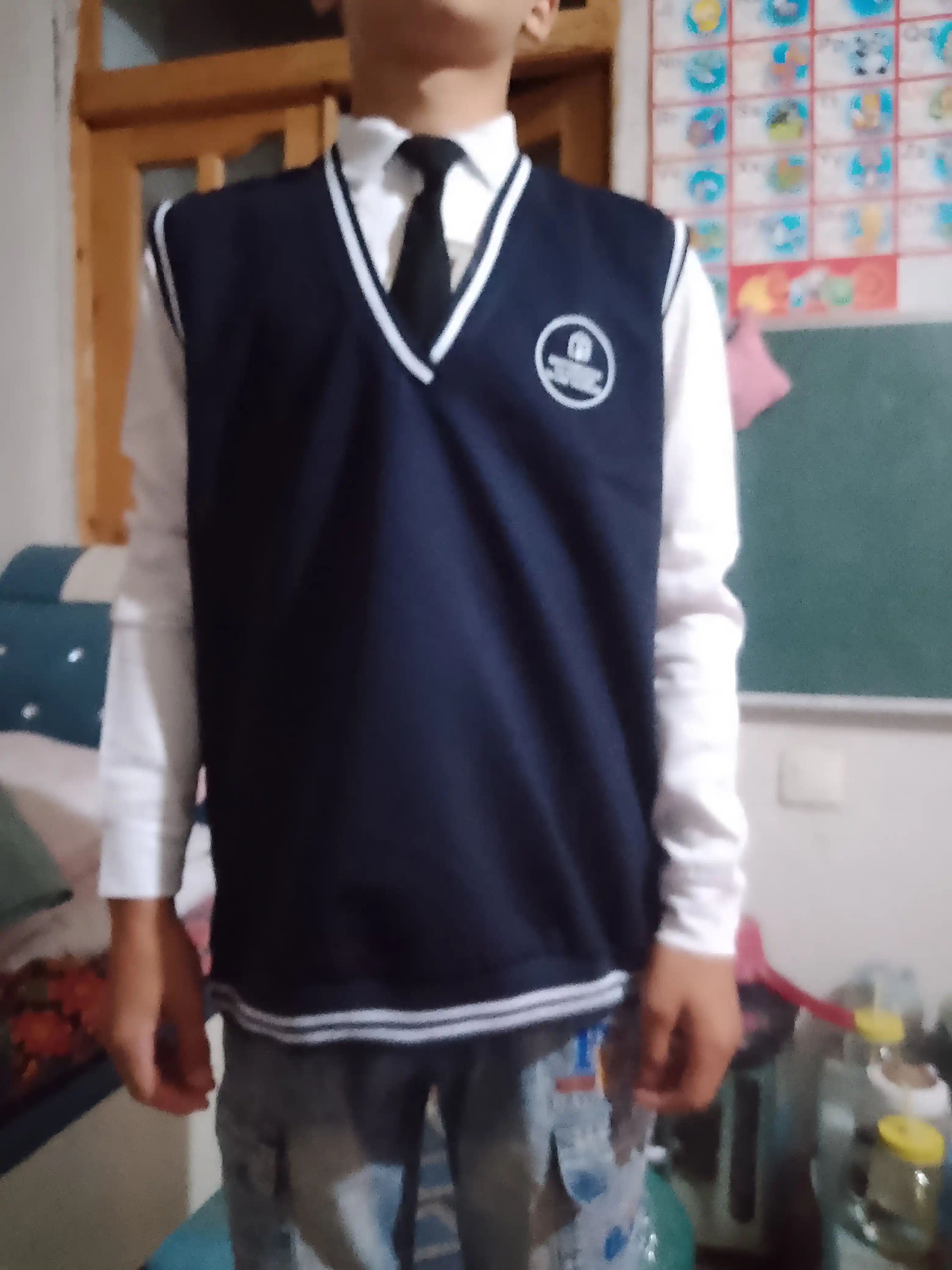 Maktab jileti,o‘g‘il va qiz bolalar jileti,qulay va yoqimli mato, 6-18 yosh, maktab kiyimi