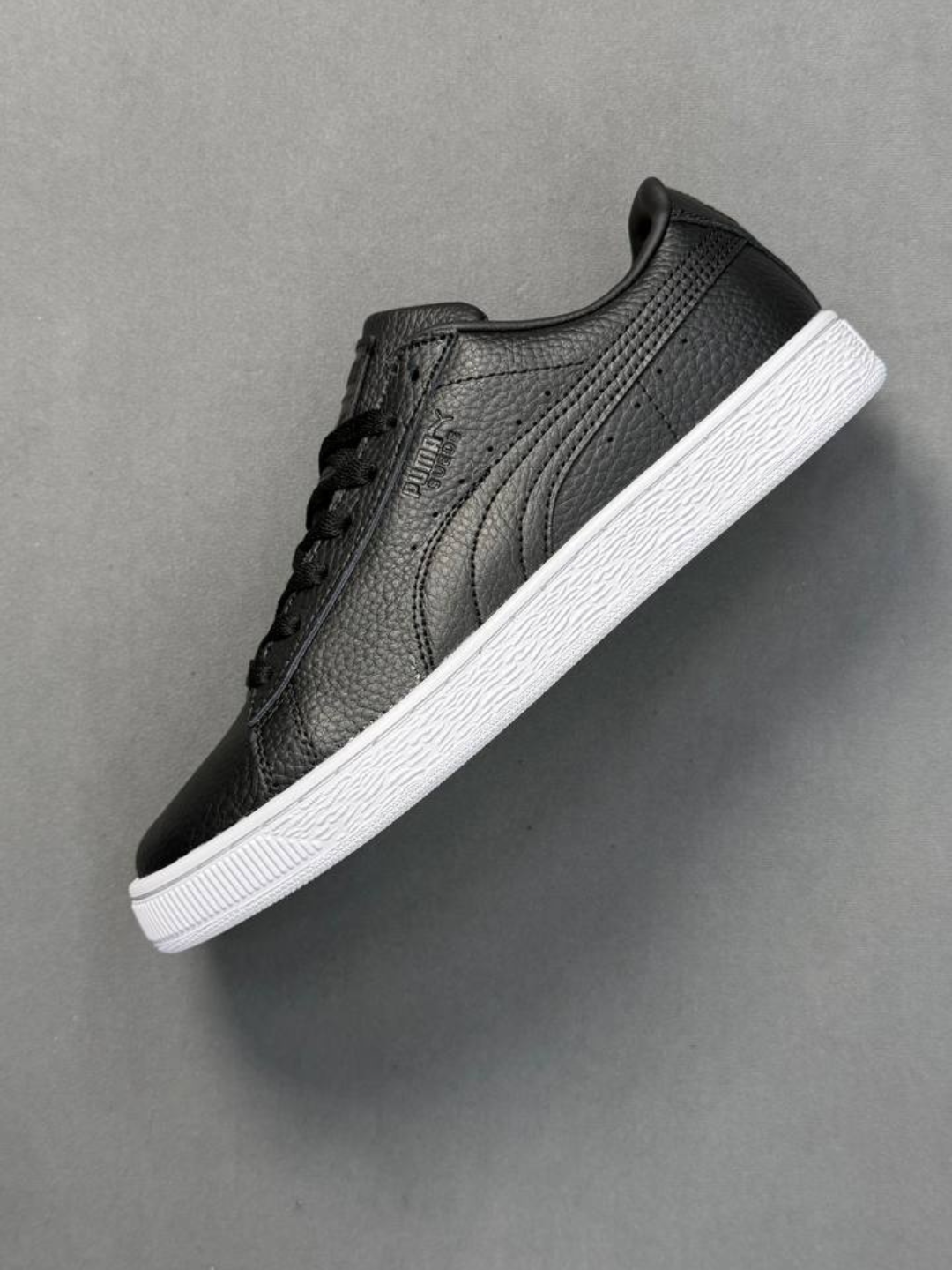 Puma erkaklar sport krossovkasi, kundalik va yugurish uchun, 40–44