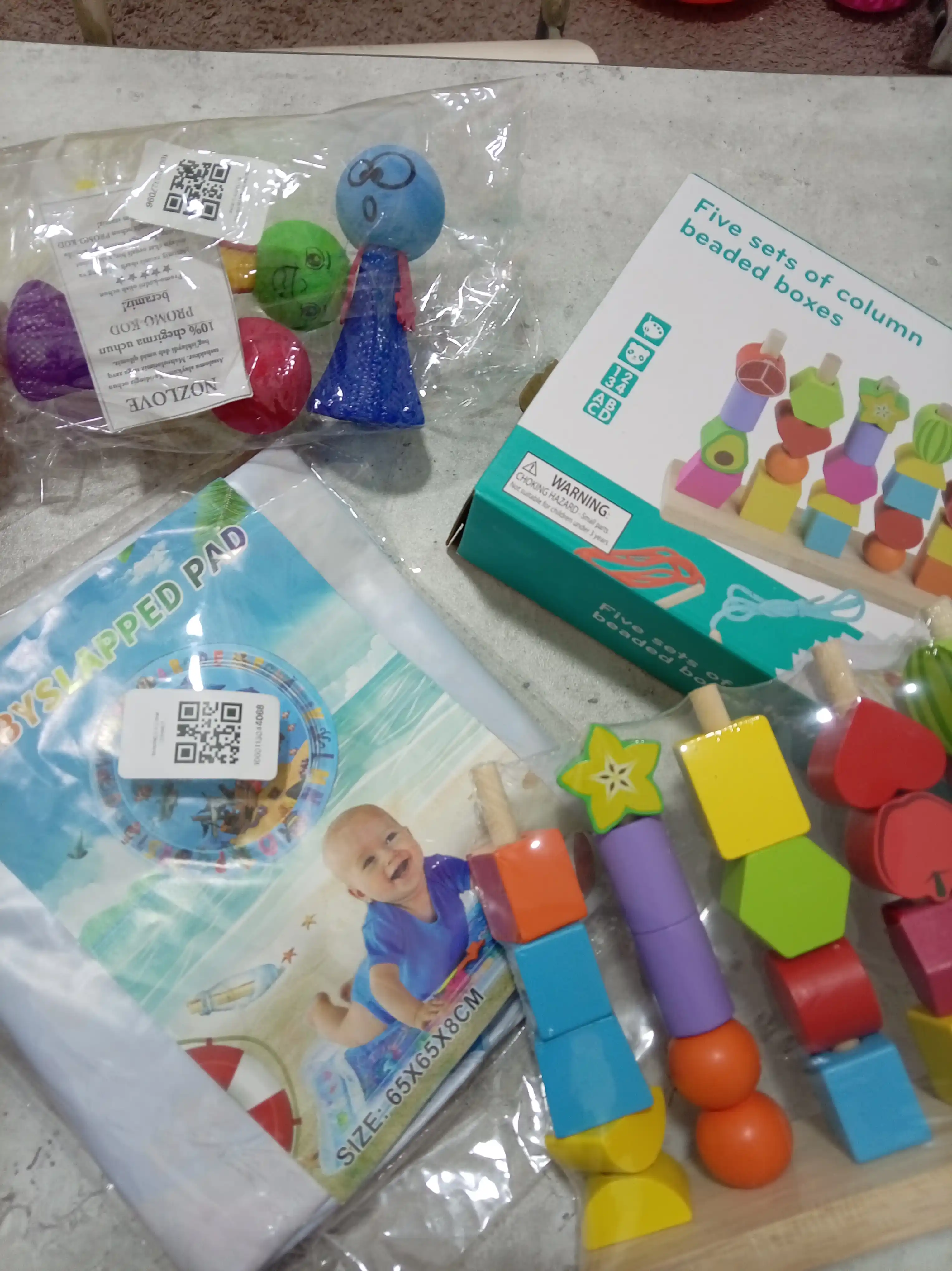 LED Chiroqli Sakrovchi Antistress O'yinchoq - Yumshoq Emoji Rangli Antistress Mesh Shar