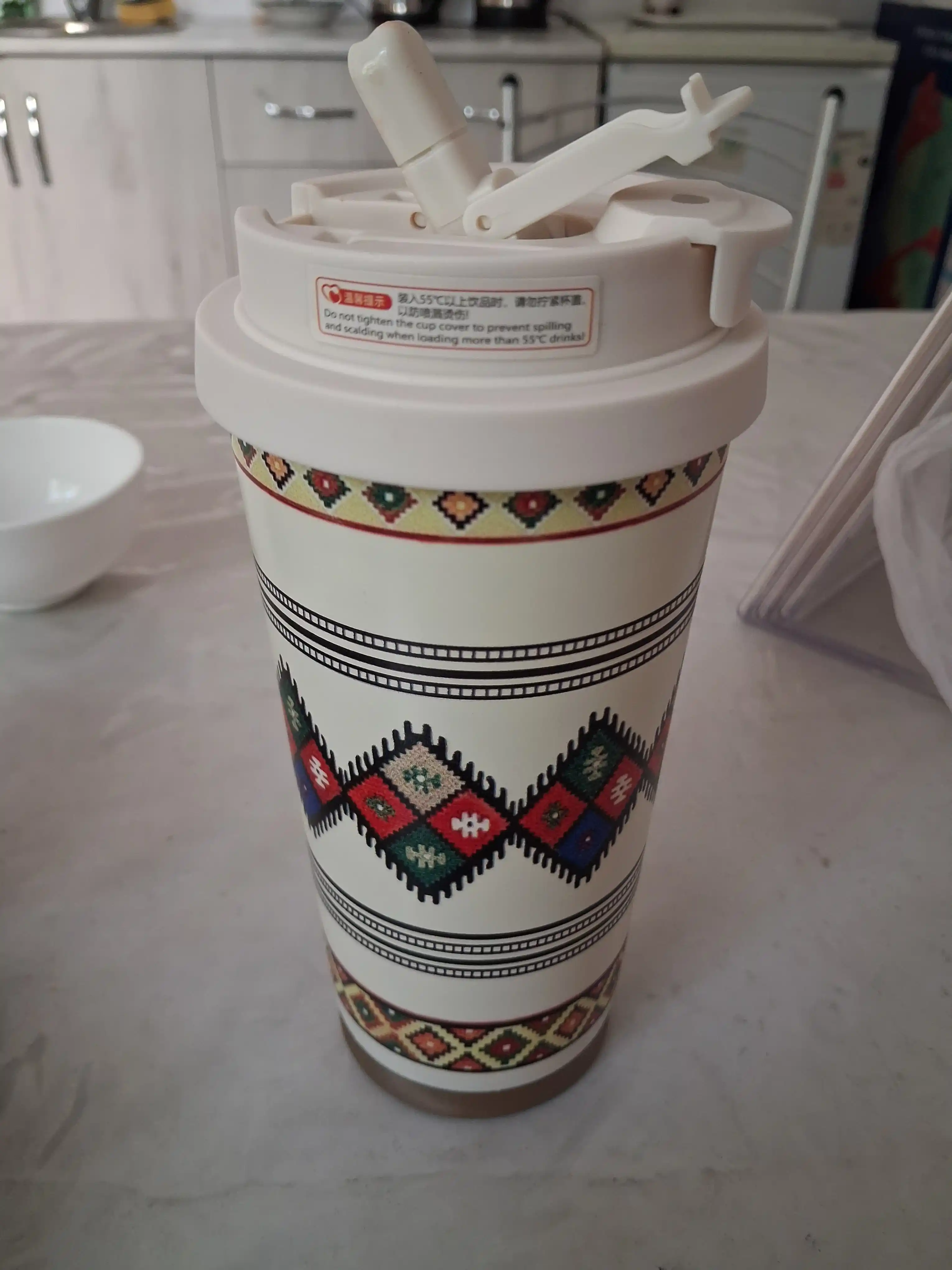 Kofe va choy uchun zanglamaydigan po‘latdan yasalgan 316 s termokranka (jo‘mrakli), 500 ml