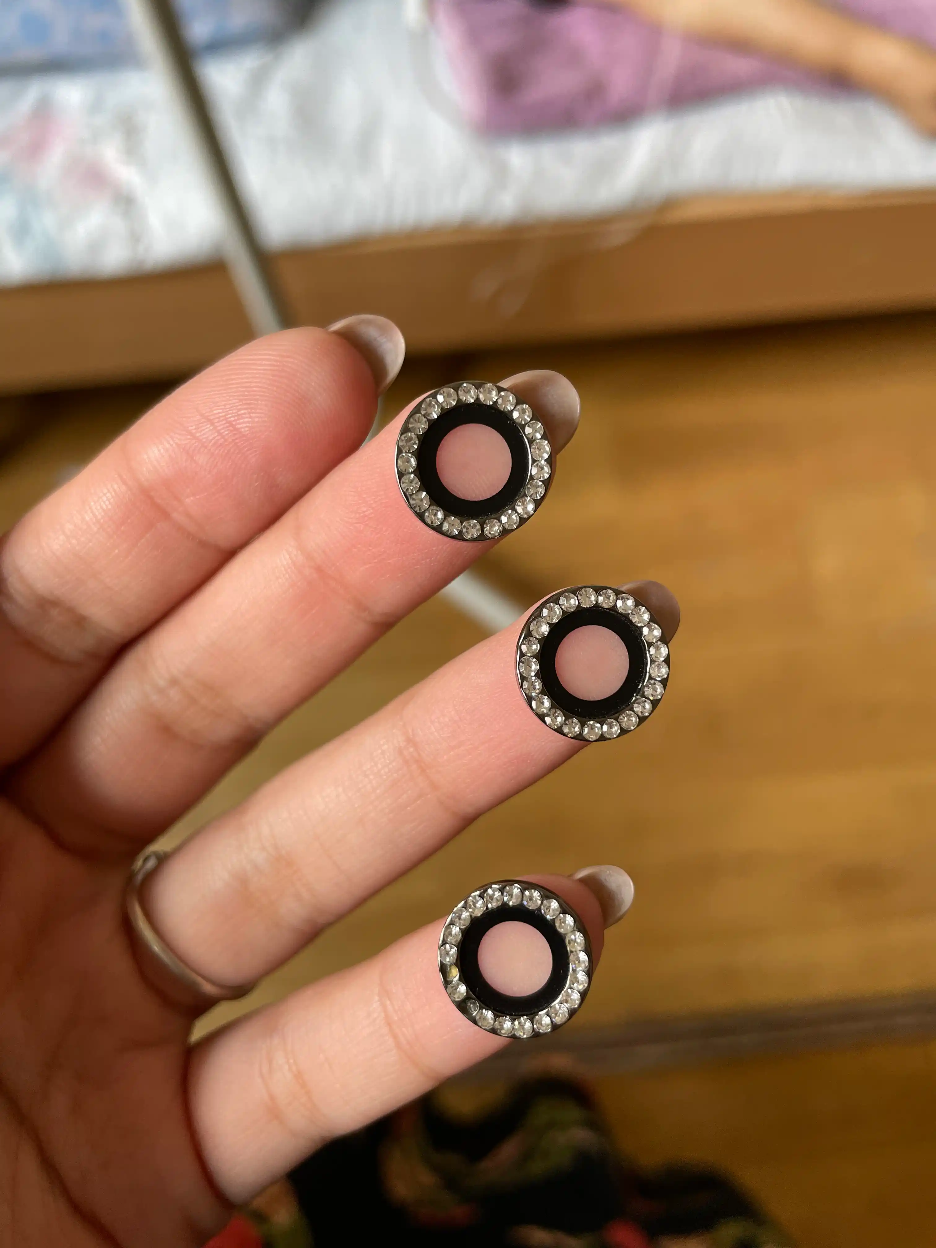 IPhone 11, 12, 13 mini, 14, 15, 16, 17 Pro, Pro Max kameralari uchun himoya oynasi