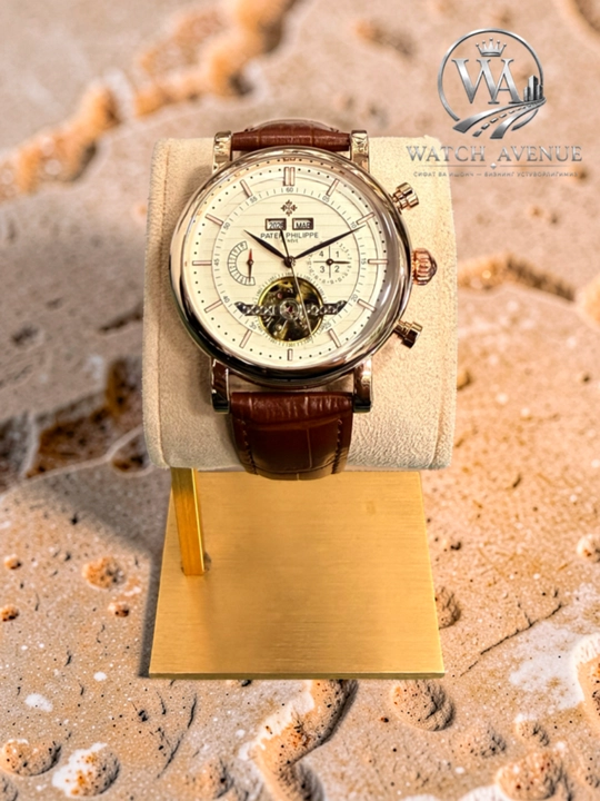 Patek Philippe Complications Automatic Rose Gold— часы с 4 функциями