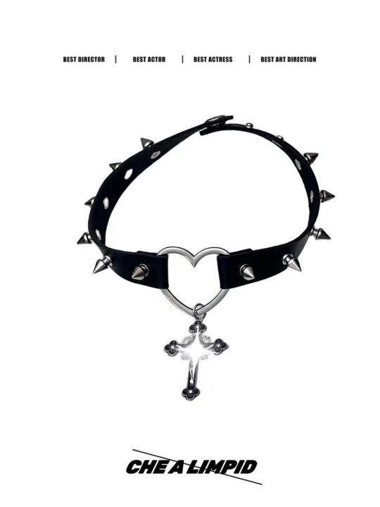 Gotika va pank uslubidagi choker, kapalak, yurak, xoch va boshqa bezakli modellar