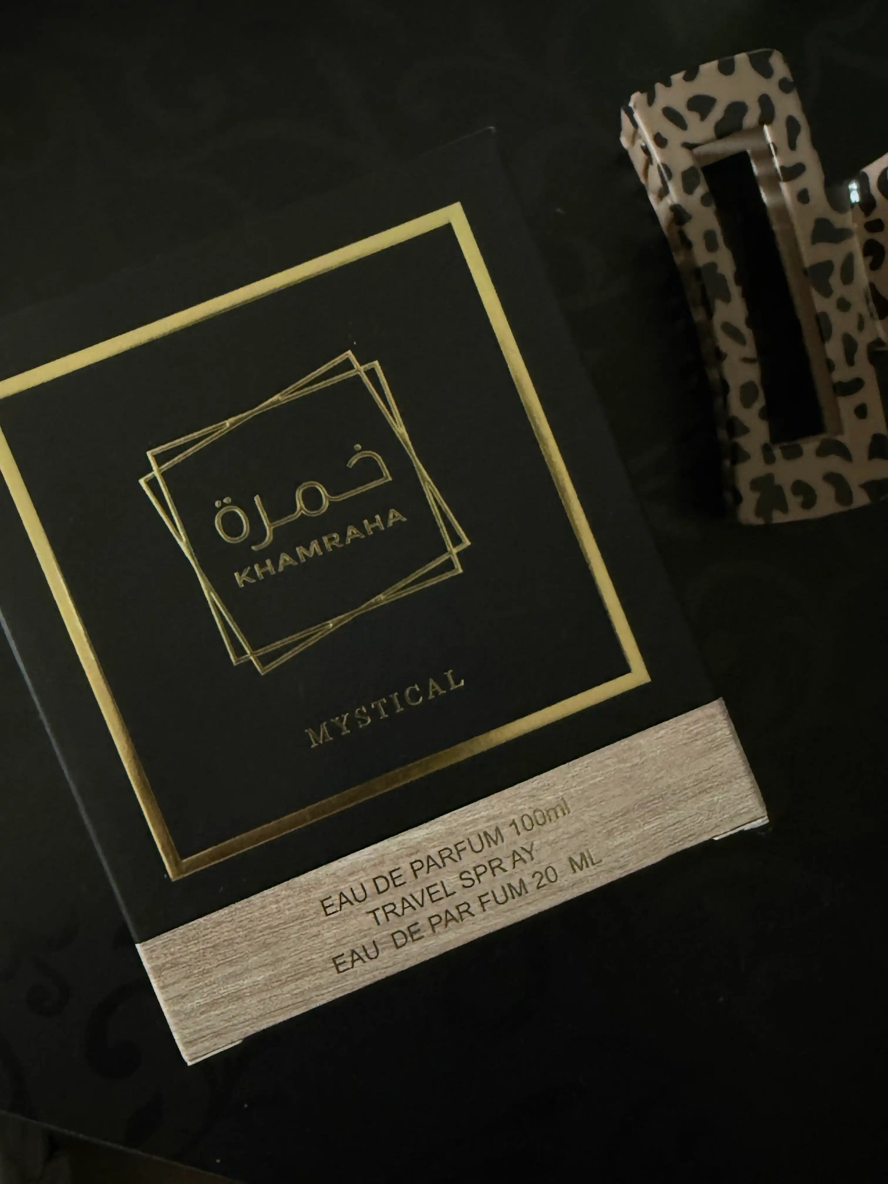 Lattafa Khamrah Parfyumlangan suv, 100 ml, Sharqona shirinlik