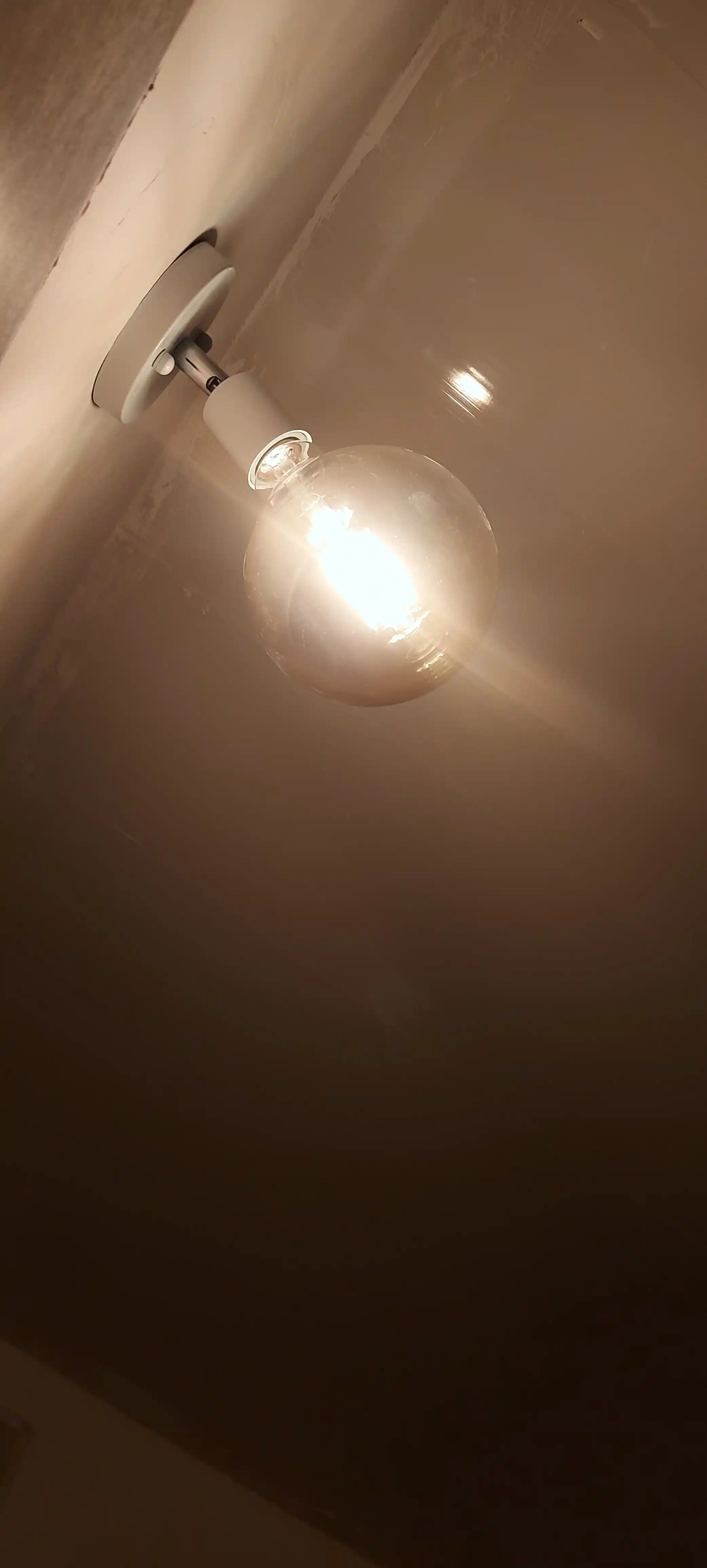 RUSTIC GLOBE - 6, Sharsimon shaklidagi Dekorativ LED Lampa