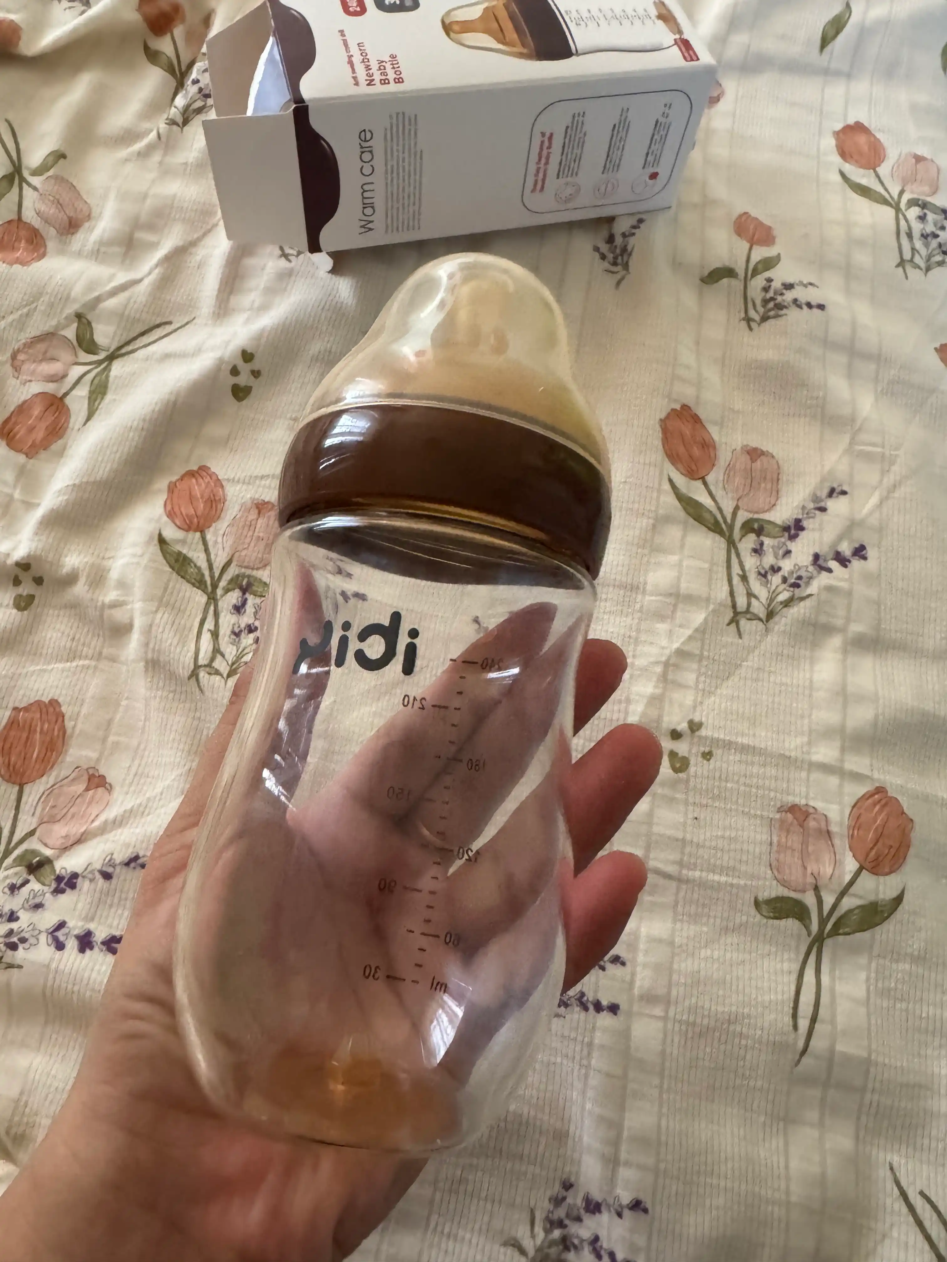 Bolalar shisha idishi, silikon so‘rg‘ichli, antiseptik 160 va 240 ml