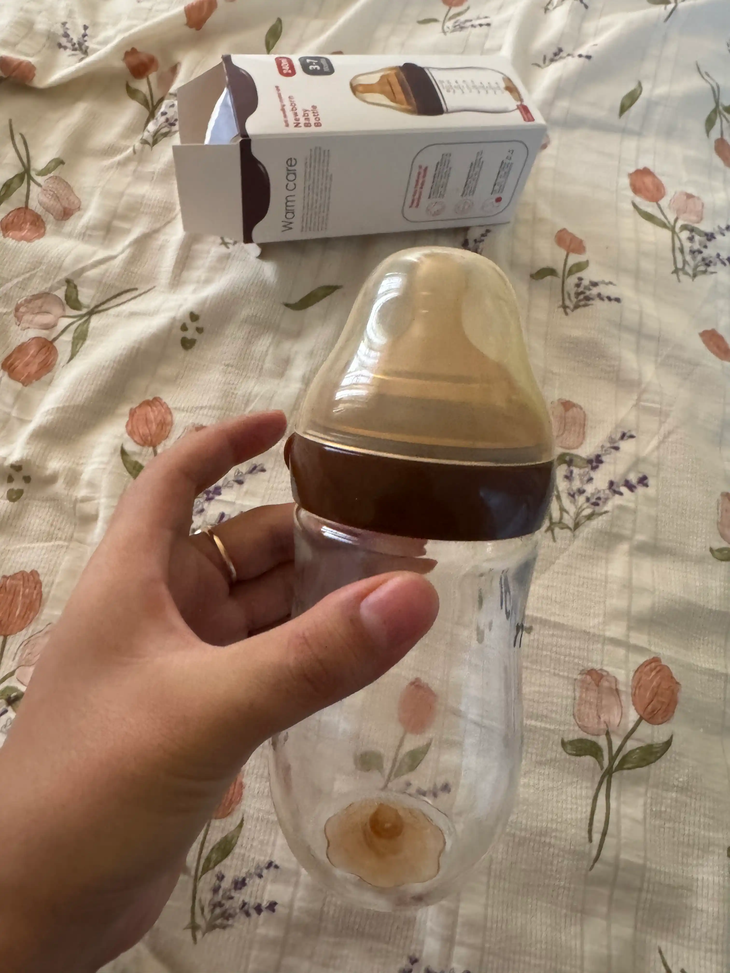 Bolalar shisha idishi, silikon so‘rg‘ichli, antiseptik 160 va 240 ml