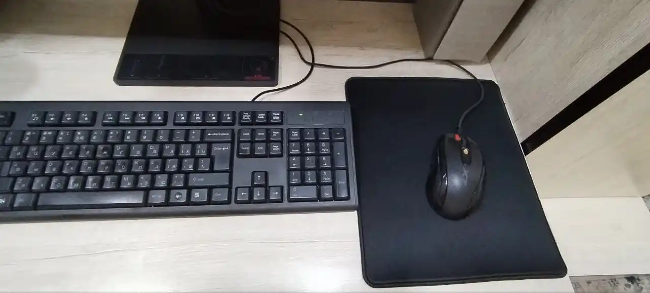 Tenaro Mouse Pad 25×30 o‘lchamli sichqoncha uchun gilamcha, yozuvlar va bosma rasmlarsiz