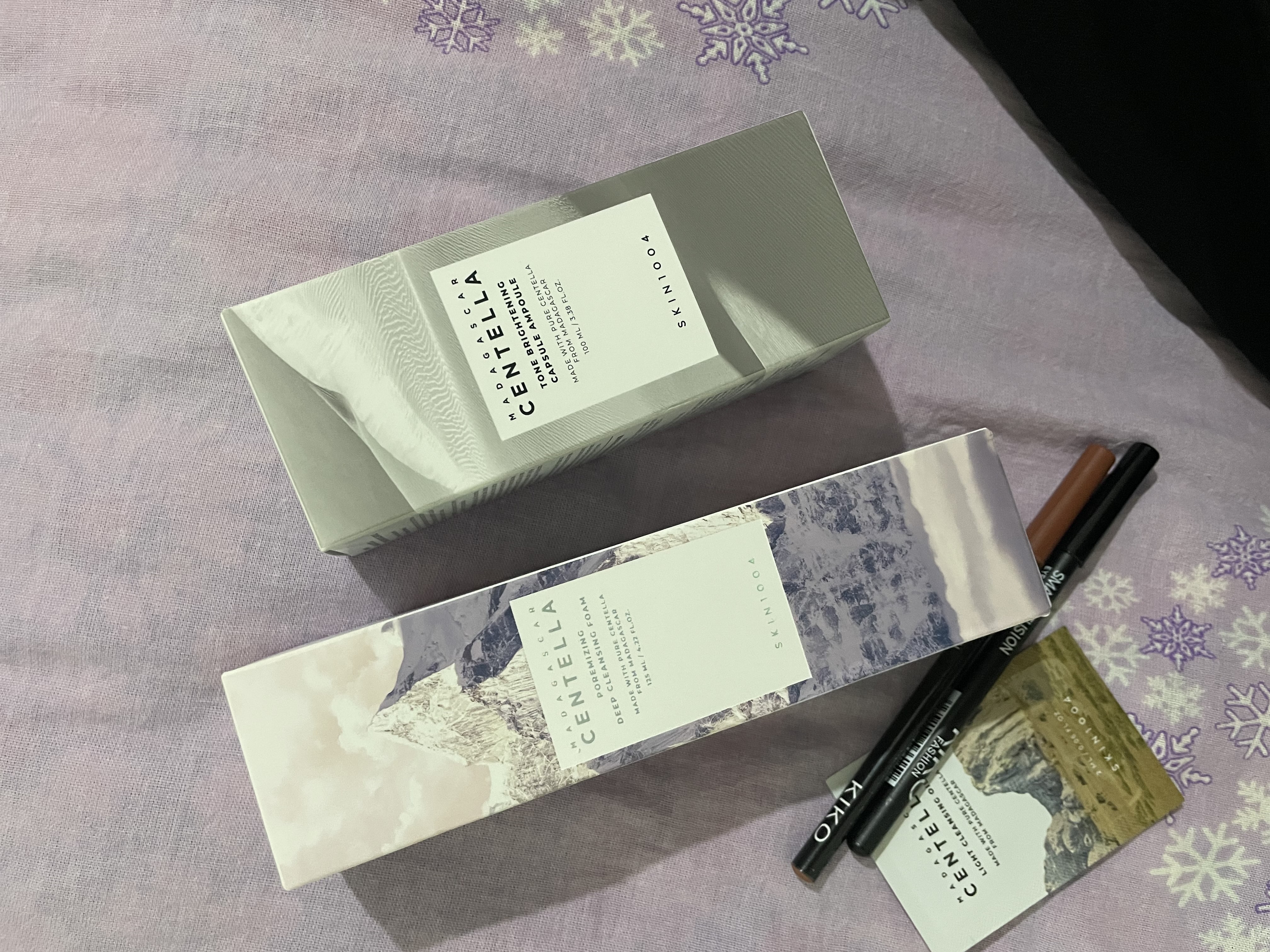 Sentella va Himolay tuzi bilan yuvish ko‘pik SKIN1004 Poremizing Deep Cleansing Foam