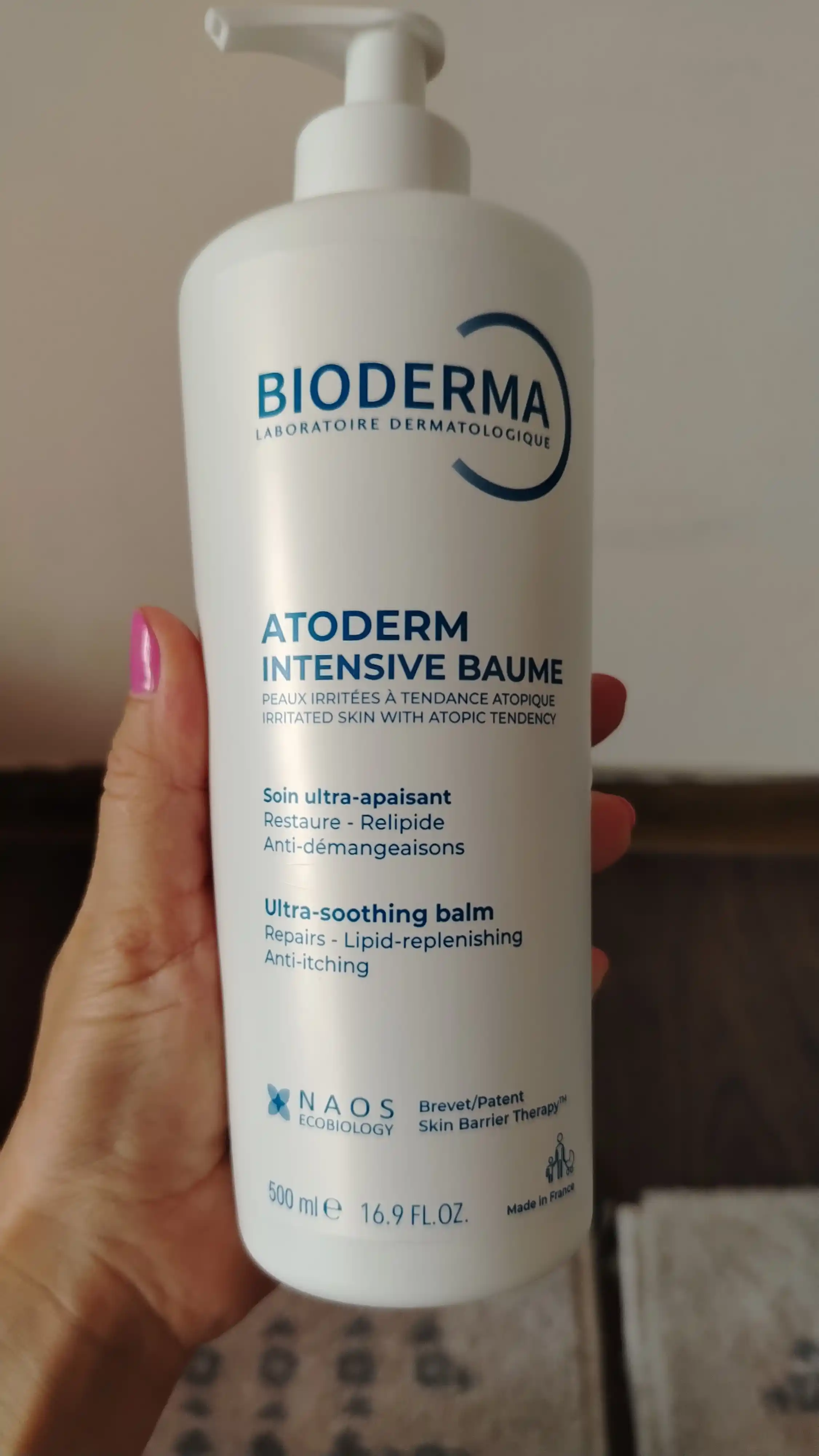 Ekzema va allergiyaga qarshi, tinchlantivchruvchi, namlantiruvchi, Intensive Baume Balzam