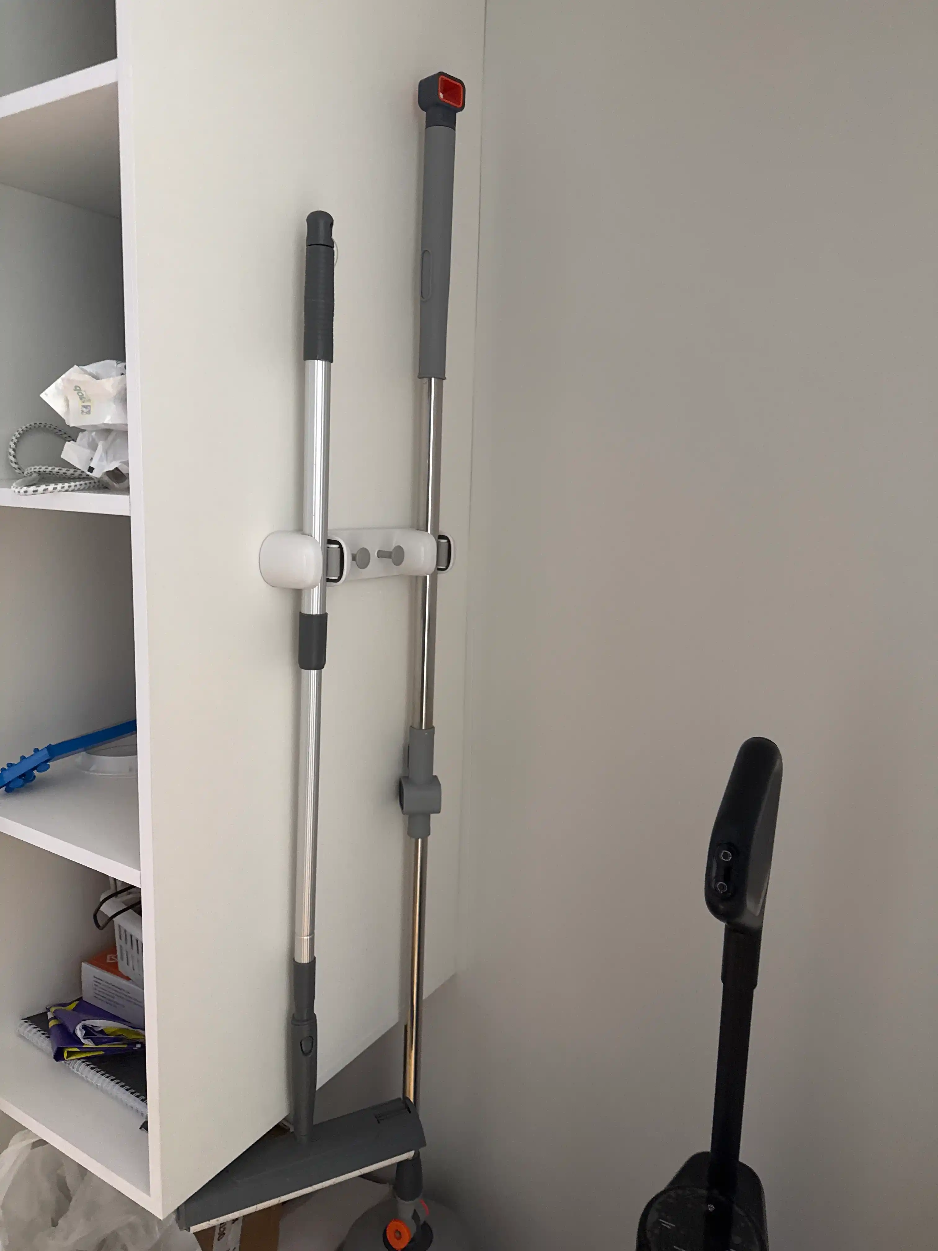 Держатель для швабры и метлы Cleaning Expert, настенный органайзер с крючками
