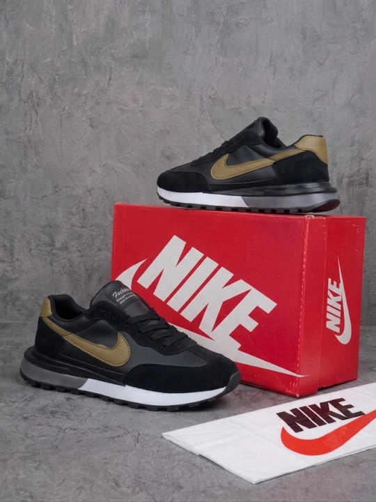 Erkaklar krossovkasi, Nike sport krossovkasi, o‘lchamlari 45-47