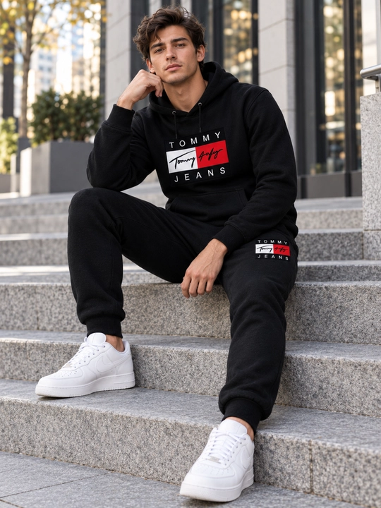 Erkaklar sport kostyumi Tommy Hilfiger, xudi va shalvar, dvoyka