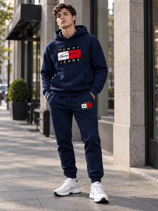 Erkaklar sport kostyumi Tommy Hilfiger, xudi va shalvar, dvoyka