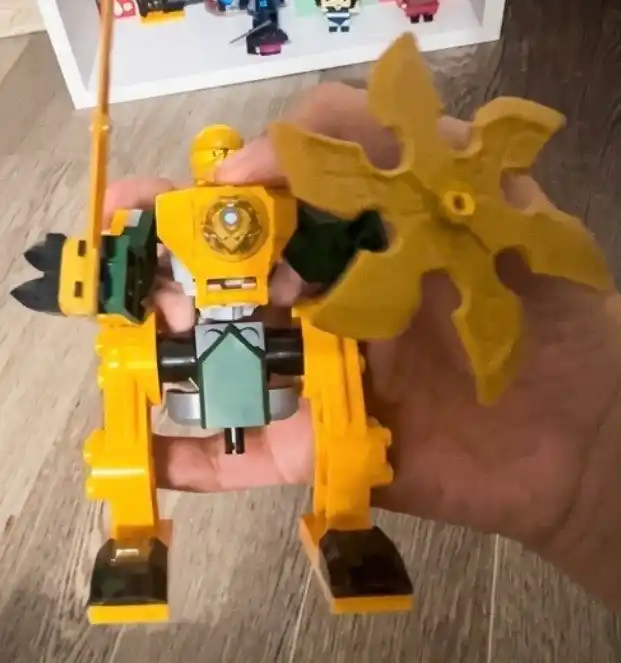Lego Ninjago Oltin ajdar konstruktori
