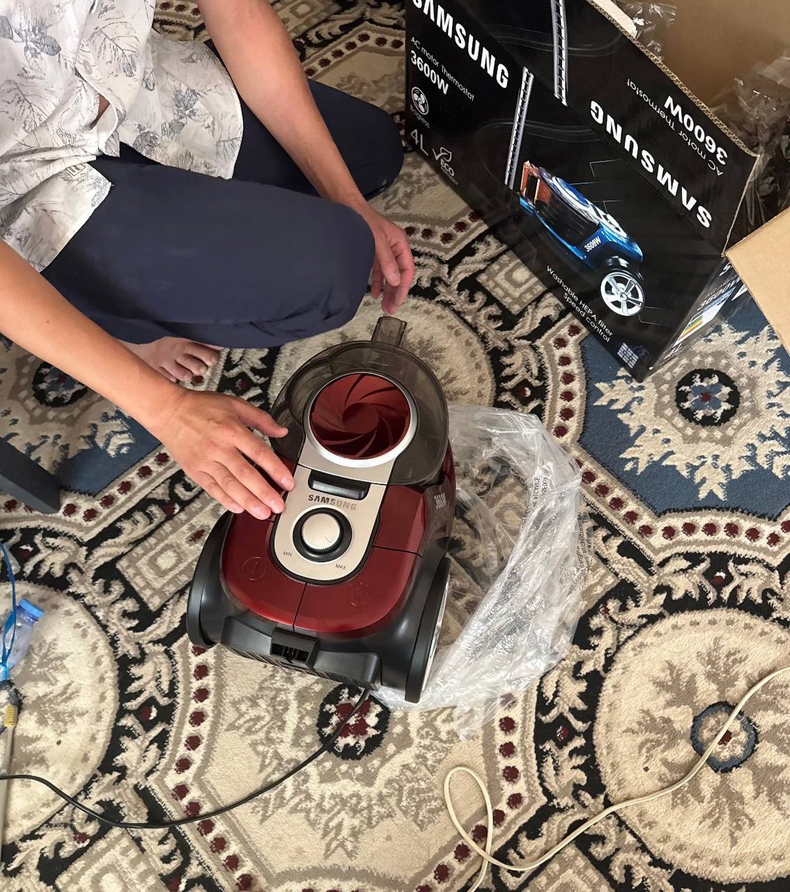 Пылесос Samsung PowerPro, 3600w, 4 л, иновационный, с телескопической трубкой, HEPA фильтр