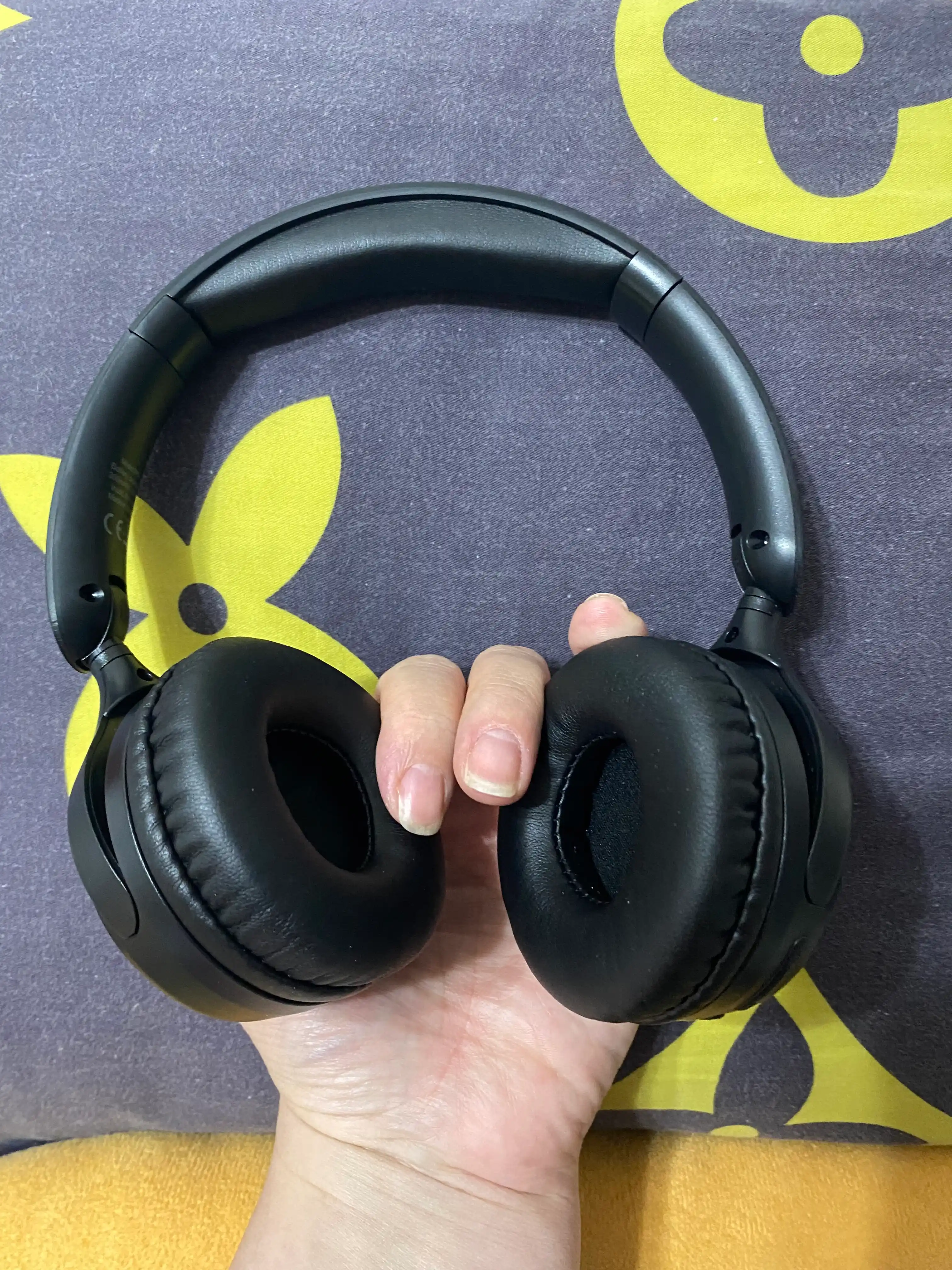 Simsiz quloqchinlar Hoco w66. hifi audio