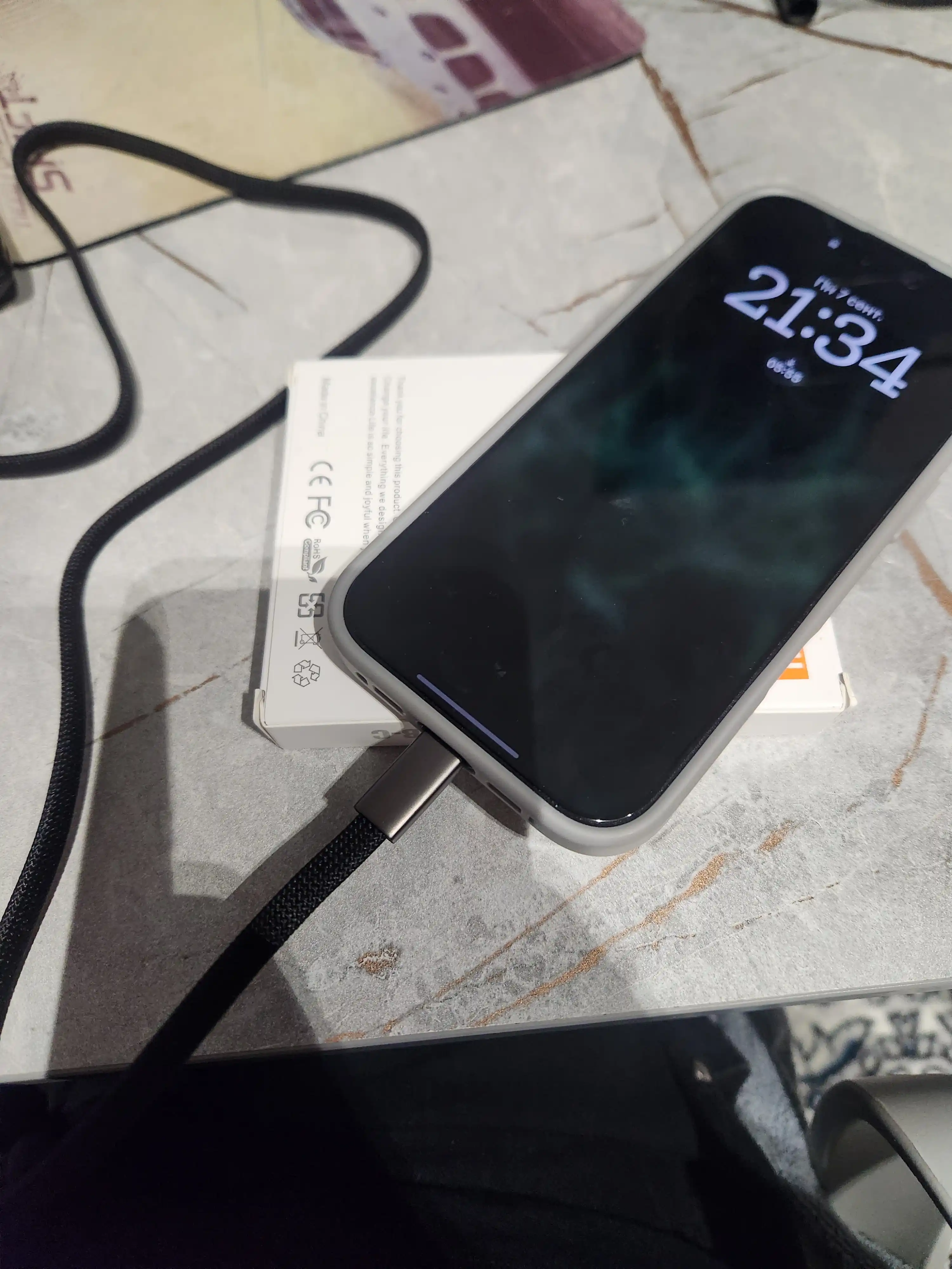 Kabel Type-C to Lightning 3.1, 6A, tez quvvatlash va ma’lumot uzatish uchun
