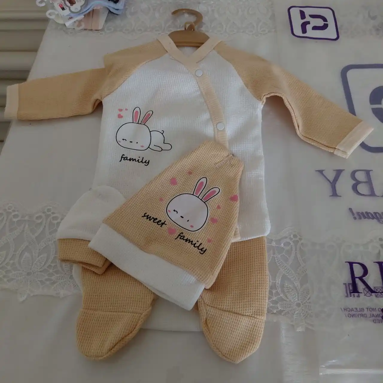 Комплект детской одежды из хлопка, состоящий из 6 предметов, подходит для осеннего сезона
