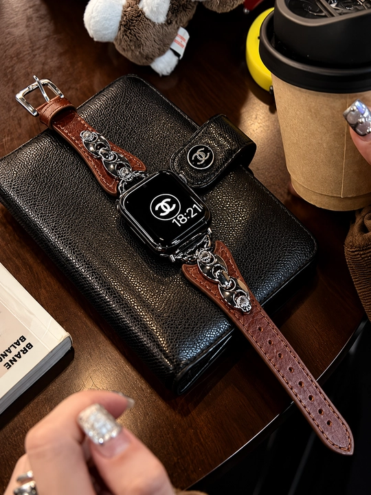 Ремешок Vintage Style для Apple Watch S11, 10, 9, 8, 7,  кожаный с металлической цепочкой