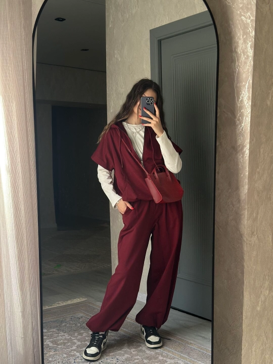 Ayollar uchun 3 qismli sportivka, sport kostyumi, standart 44–50