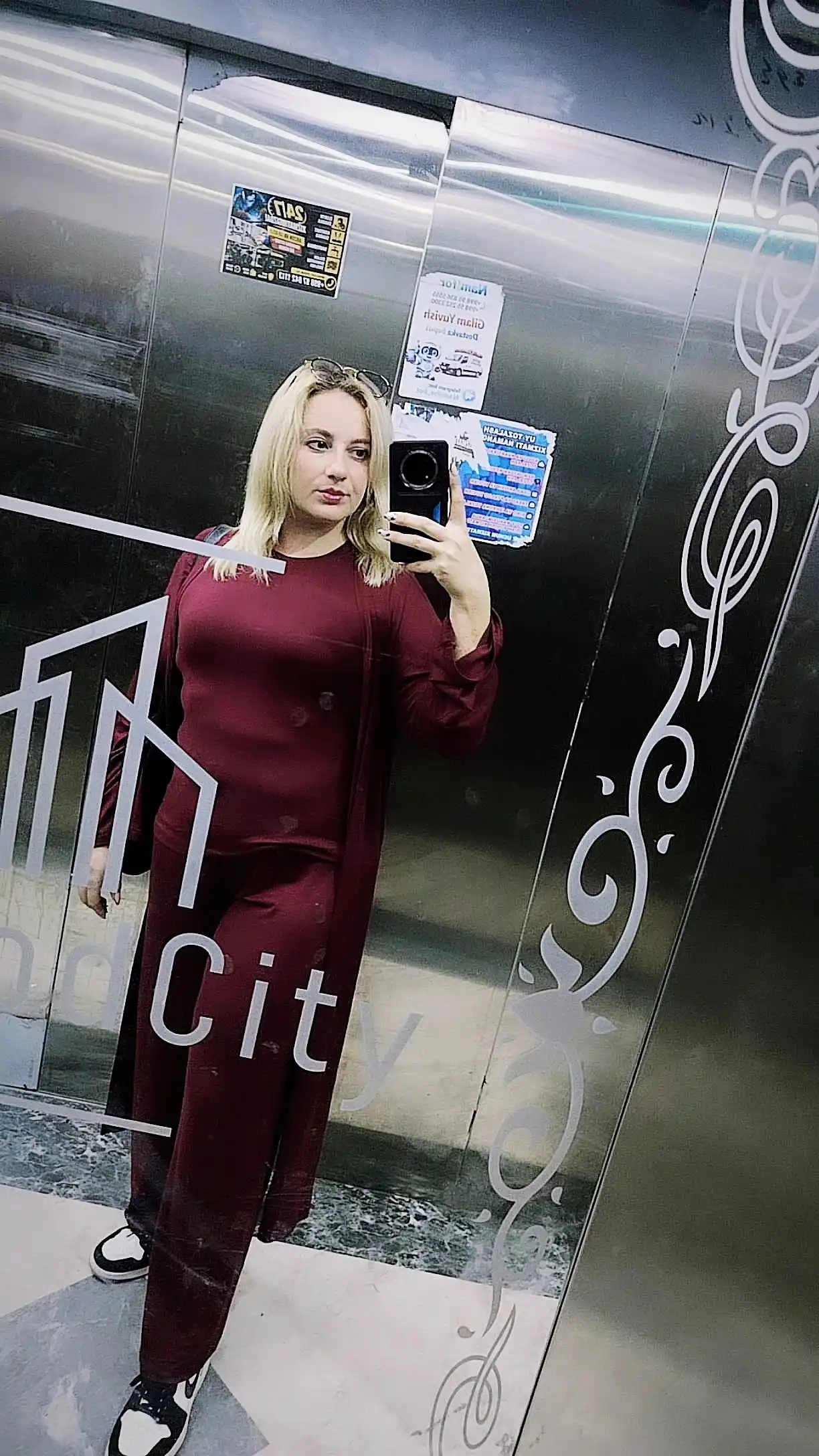 Ayollar abaya troyka to'plami: abaya, shim, futbolka, sifatli XB-layka mato, 3 tasi 1 da