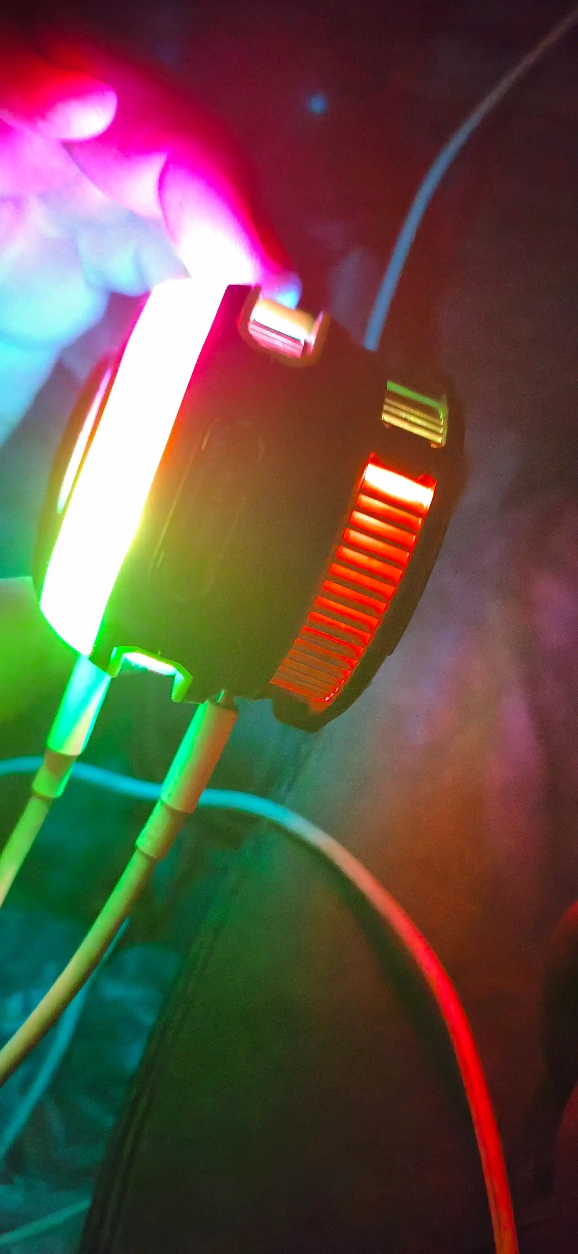 Кулер для телефона магнитный HK 5Pro Gaming Cooler — цифровой дисплей, Type-C для геймеров