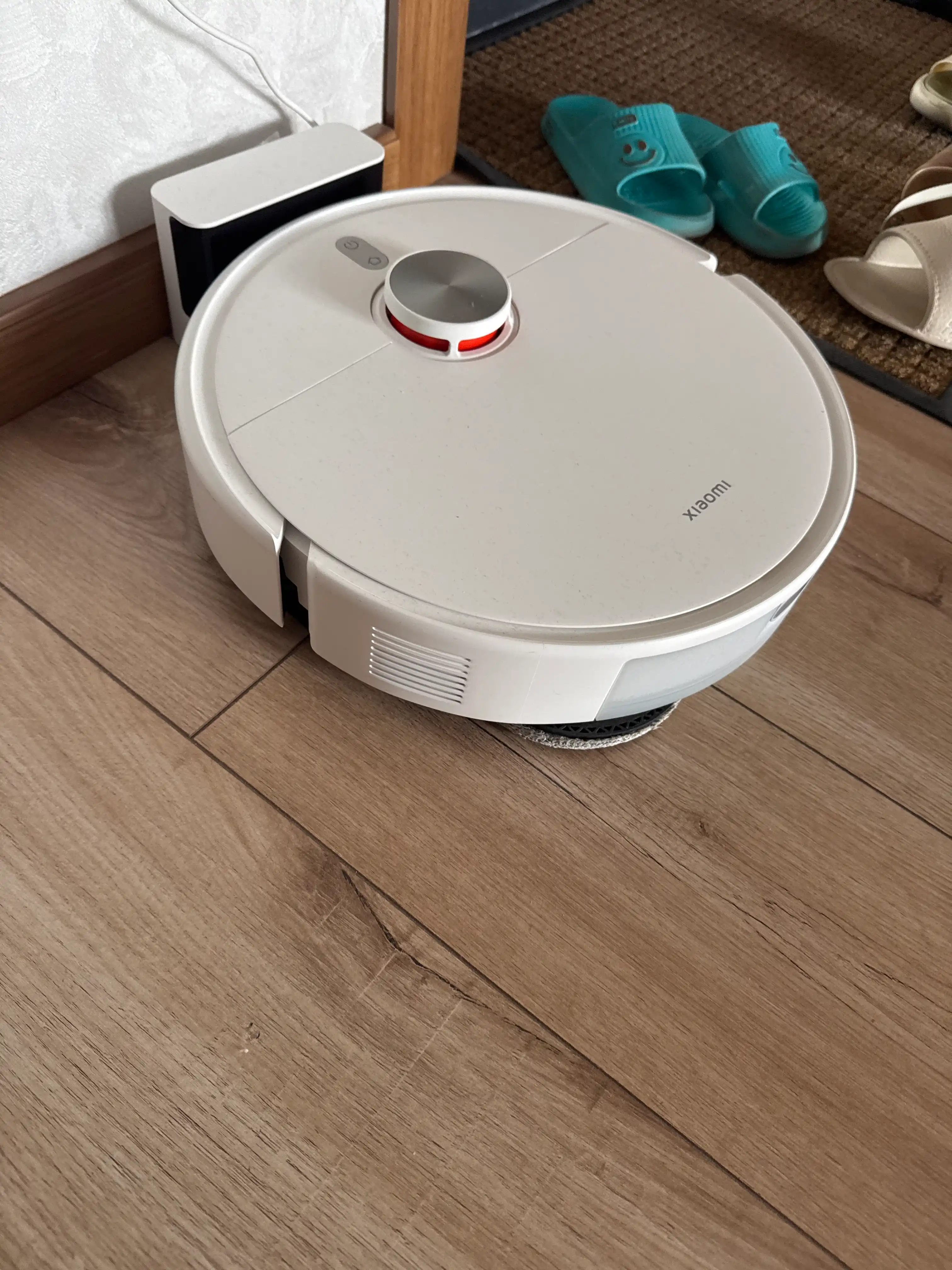 Роботы пылесосы Xiaomi Robot Vacuum S40, S40C, S40 Pro и H40, мощностью до 10000па