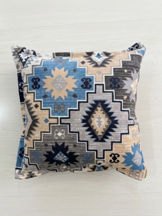 Dekorativ yostiq ikat etnik naqsh 40x40 sm kuk tilla jigarrang divan mehmonxona ofis