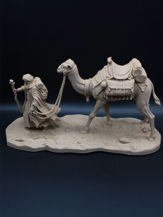 "Sayohatatkor va Tuya" 3D-diorama. Kolleksiya va stol usti uchun sharqona suvenir - 