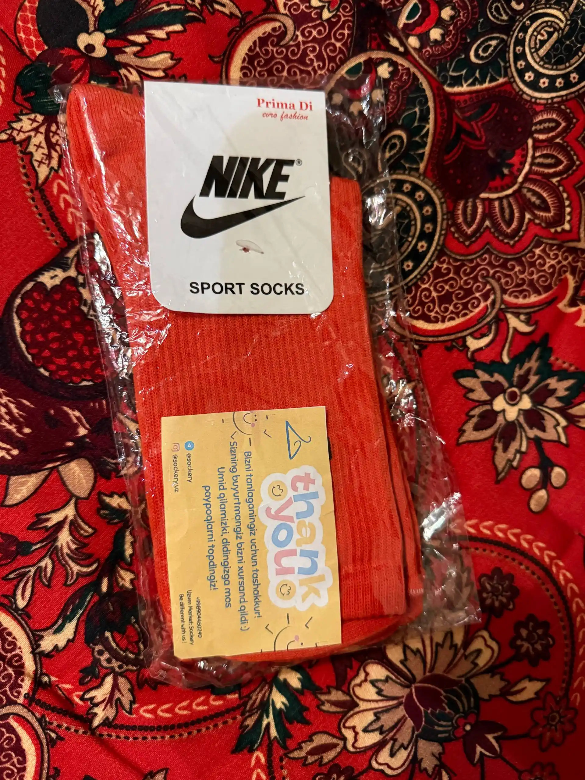 Nike rangli klassik paypoqlar – yorqin ranglar