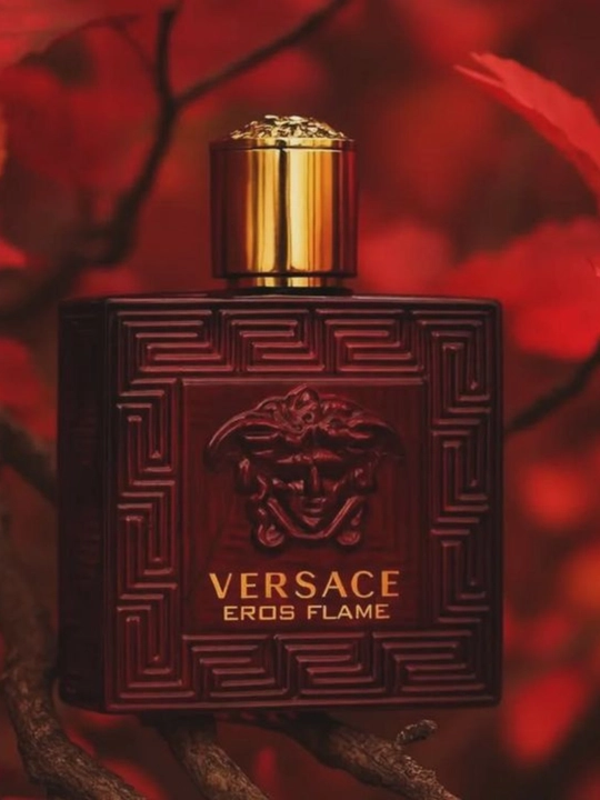 Versace Eros Flame erkaklar parfyumlangan suvi, sitrusli ziravorli yog‘och ifori