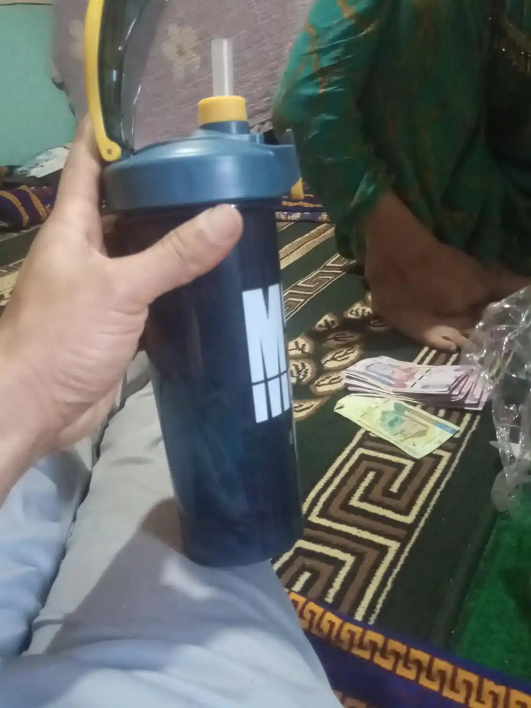 Sheyker, shaker suv shisha, sport idish, geyner, oqsil, protein, 600 ml, uniseks