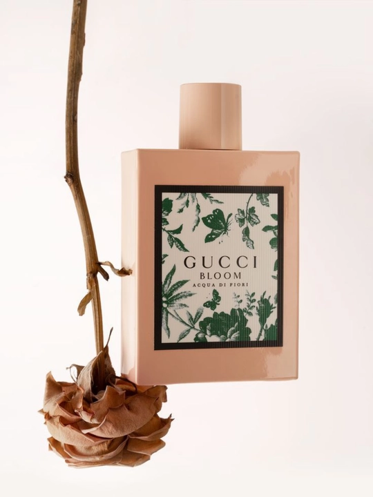 Gucci Bloom ayollar atiri, Eau de Parfum, yasemin, tuberoza va gulli hidli parfyum