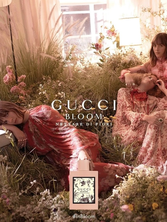 Gucci Bloom ayollar atiri, Eau de Parfum, yasemin, tuberoza va gulli hidli parfyum