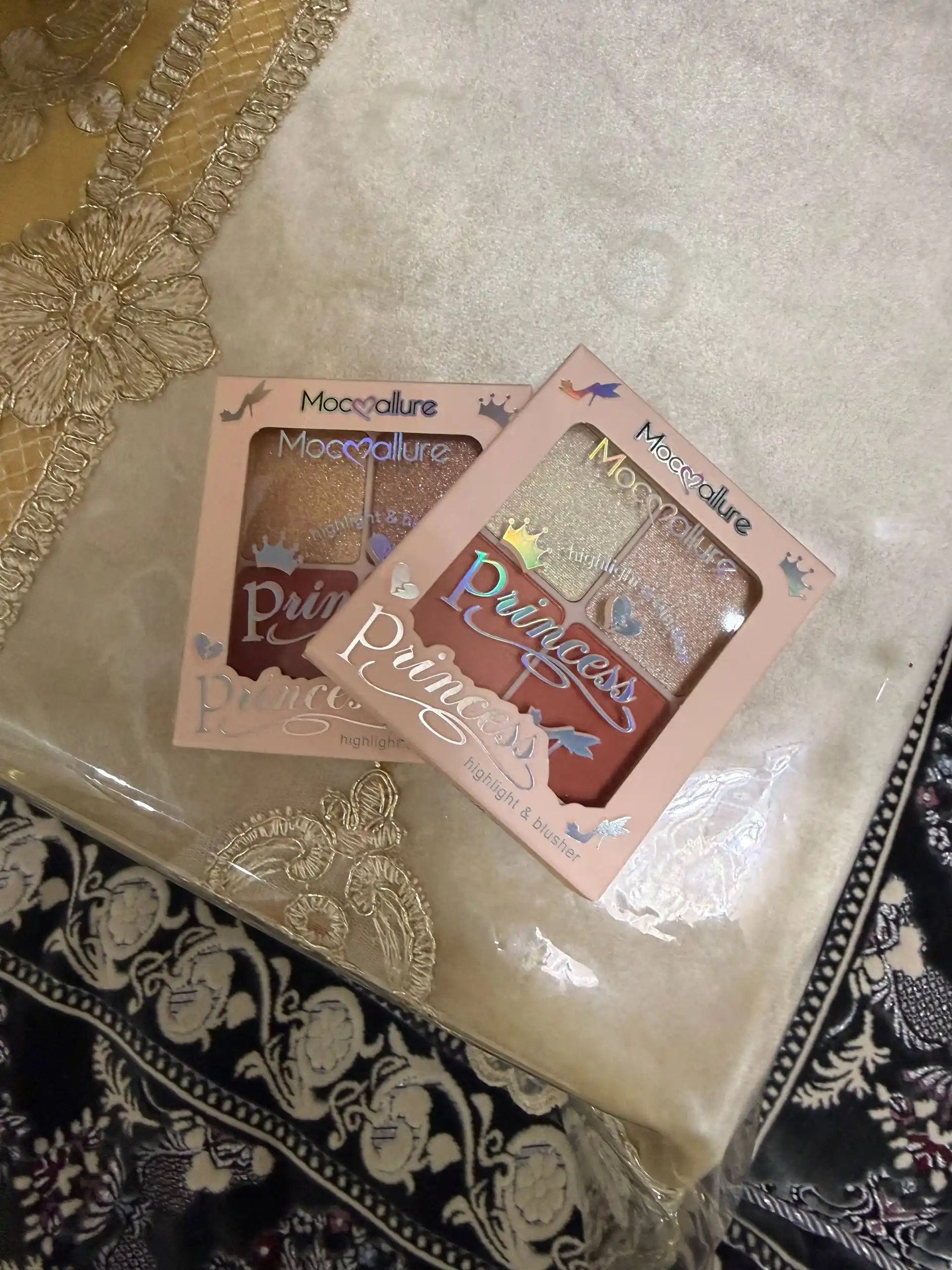 Палетка хайлайтеров для лица Moccalure — 4 оттенка, 14,8 г