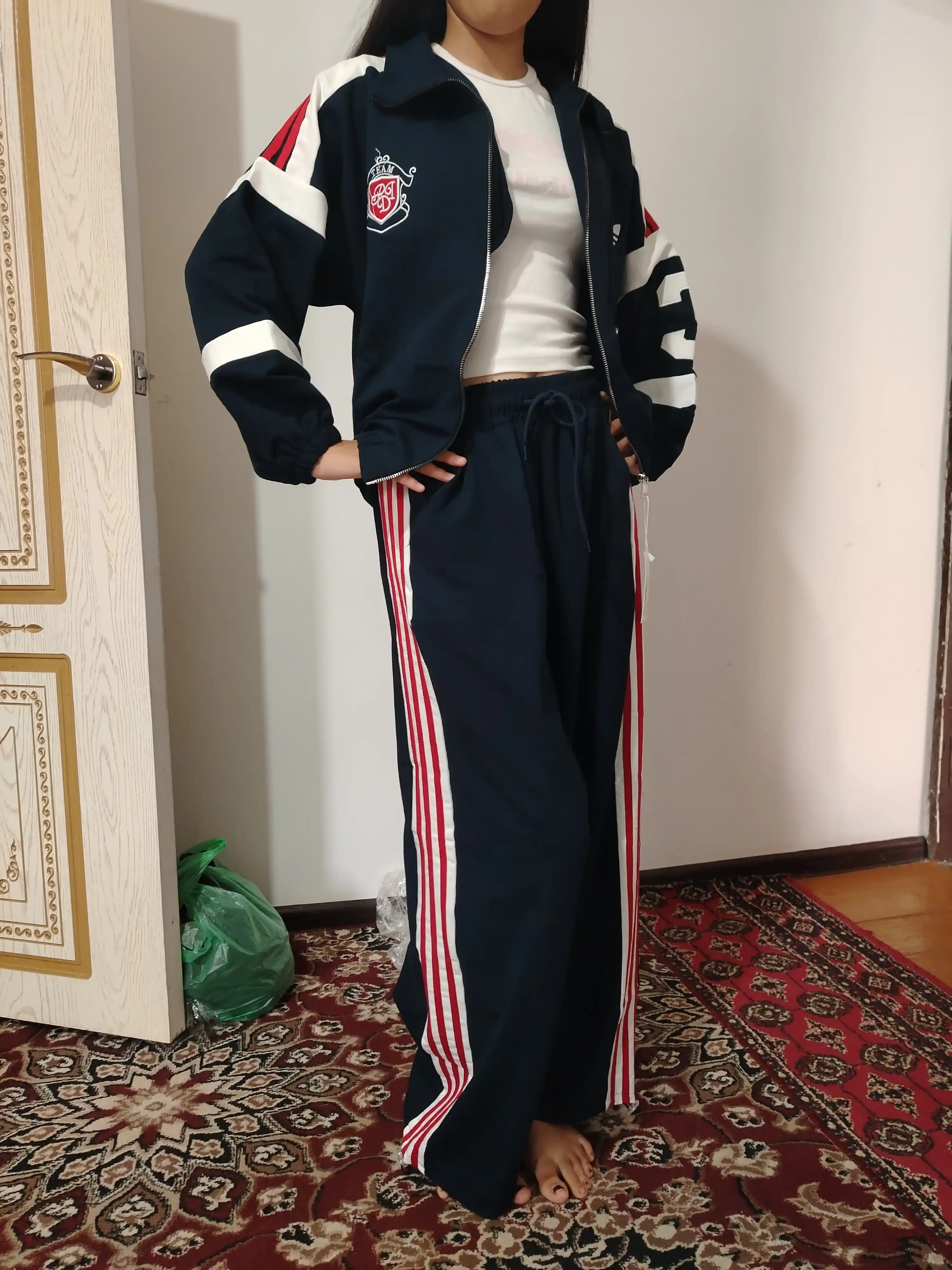 Ikki qismli ayollar sport kostyumi, katta o‘lchamda, olimpiyka va keng shim, trikotaj, 2 ipli, XB