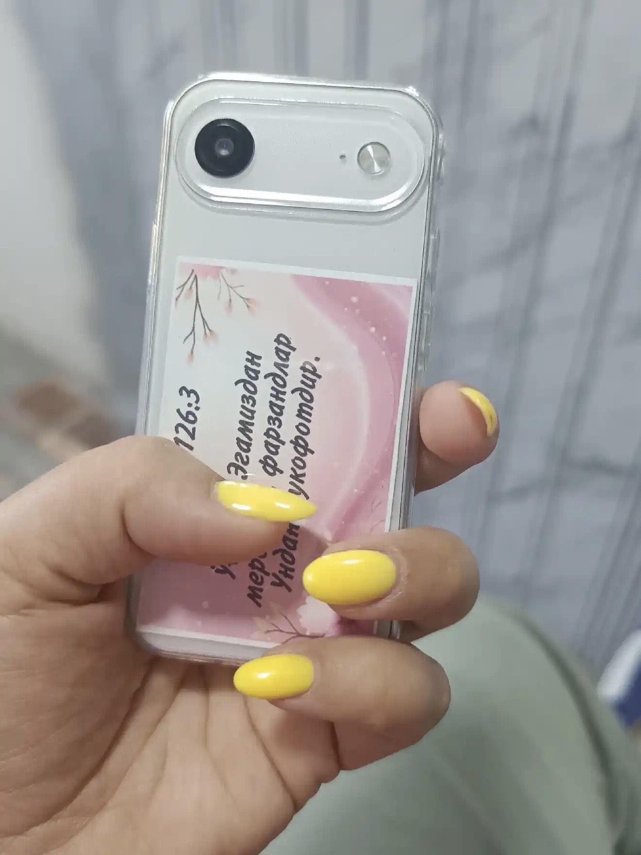 Bolalar uchun ixcham Air mini sensorli telefoni, 2 SIM