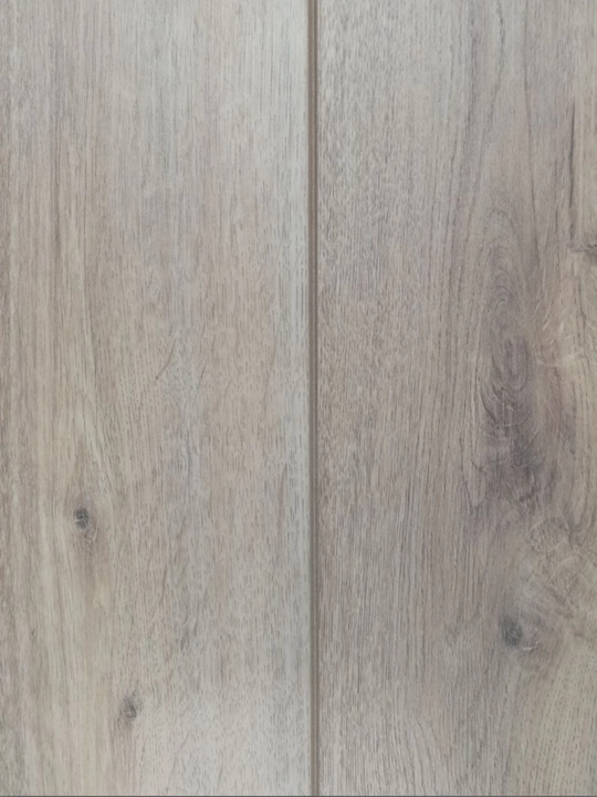 Laminat 33-sinf Laminelli Primore «Dub Sitsiliya», 8 mm - 
