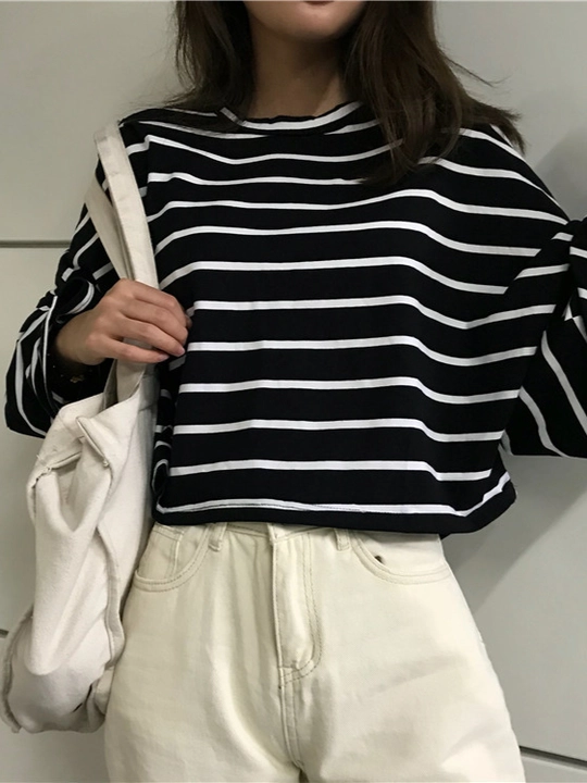 Лонгслив женский oversize, укороченный, в полоску Y2K, тельняшка